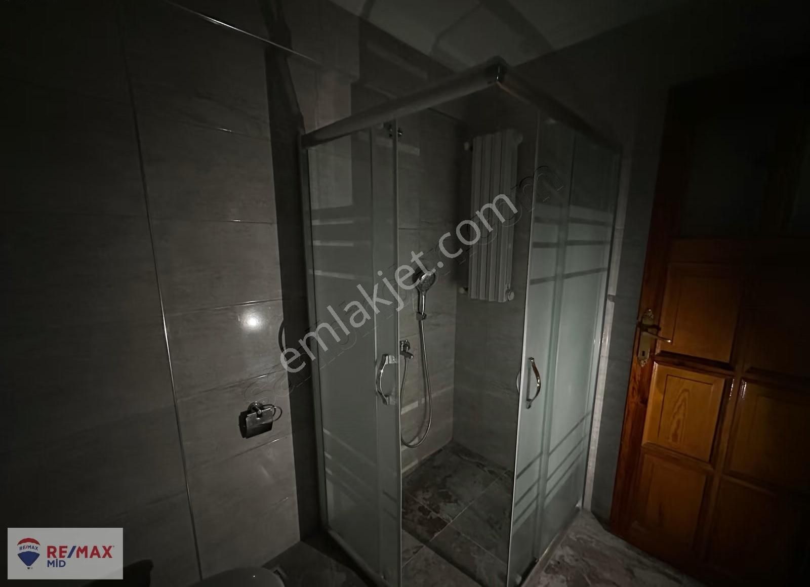 Re/max Mıd Karesı Atatürk Mah Turgut Reıs Cad Kıralık 2+1 Daıre - Görsel 18