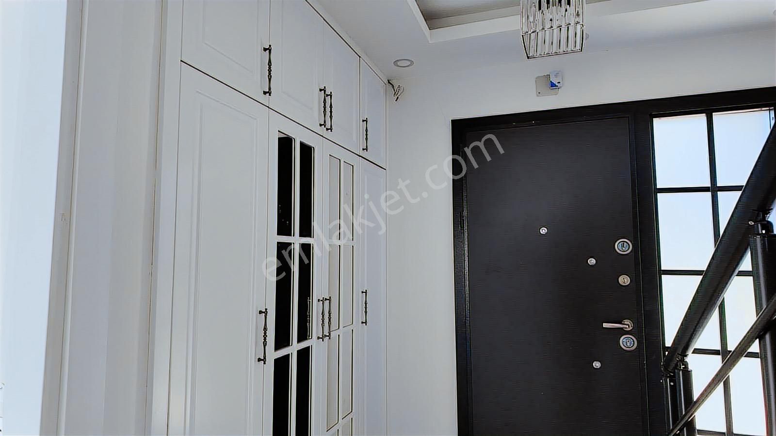 Erdemli Sarıkaya Yaylasında Eşyalı Lüks Dubleks Villa! - Görsel 2