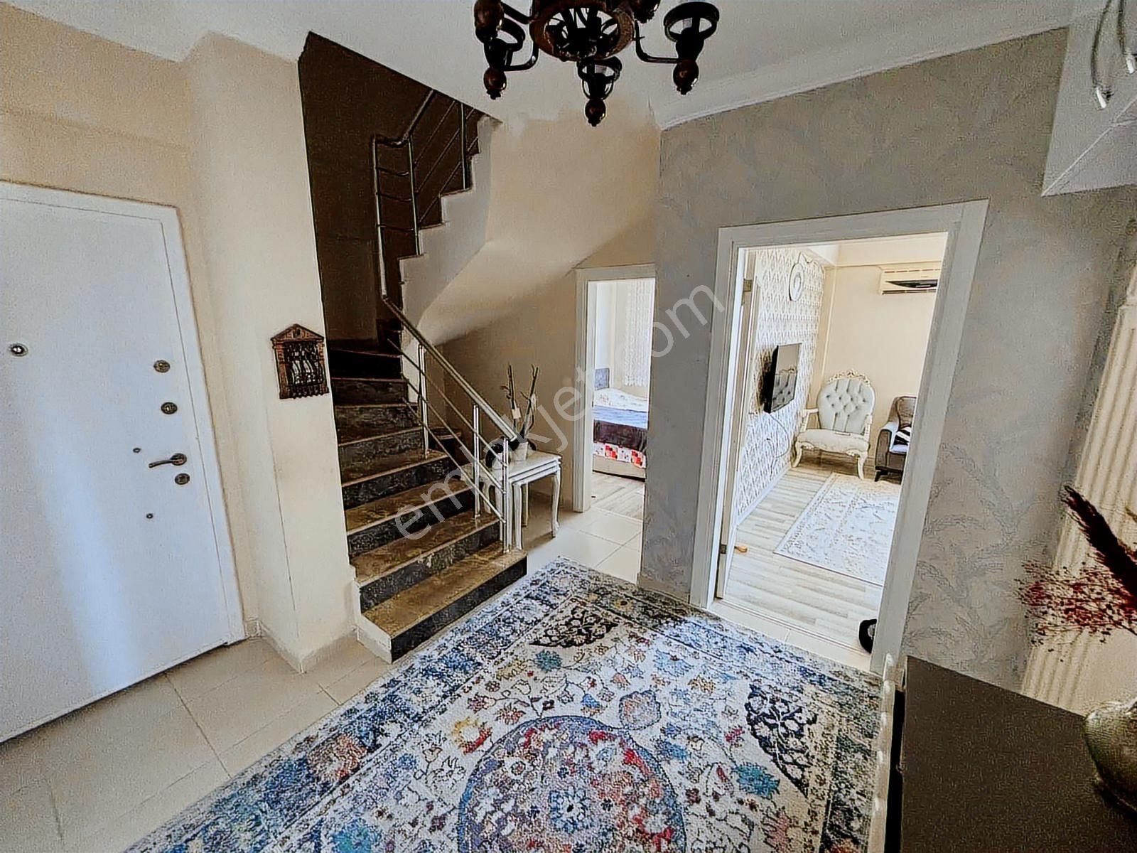 Serik'de Merkezi Konumda Dublex 5+1 Satlık Daire - Görsel 7