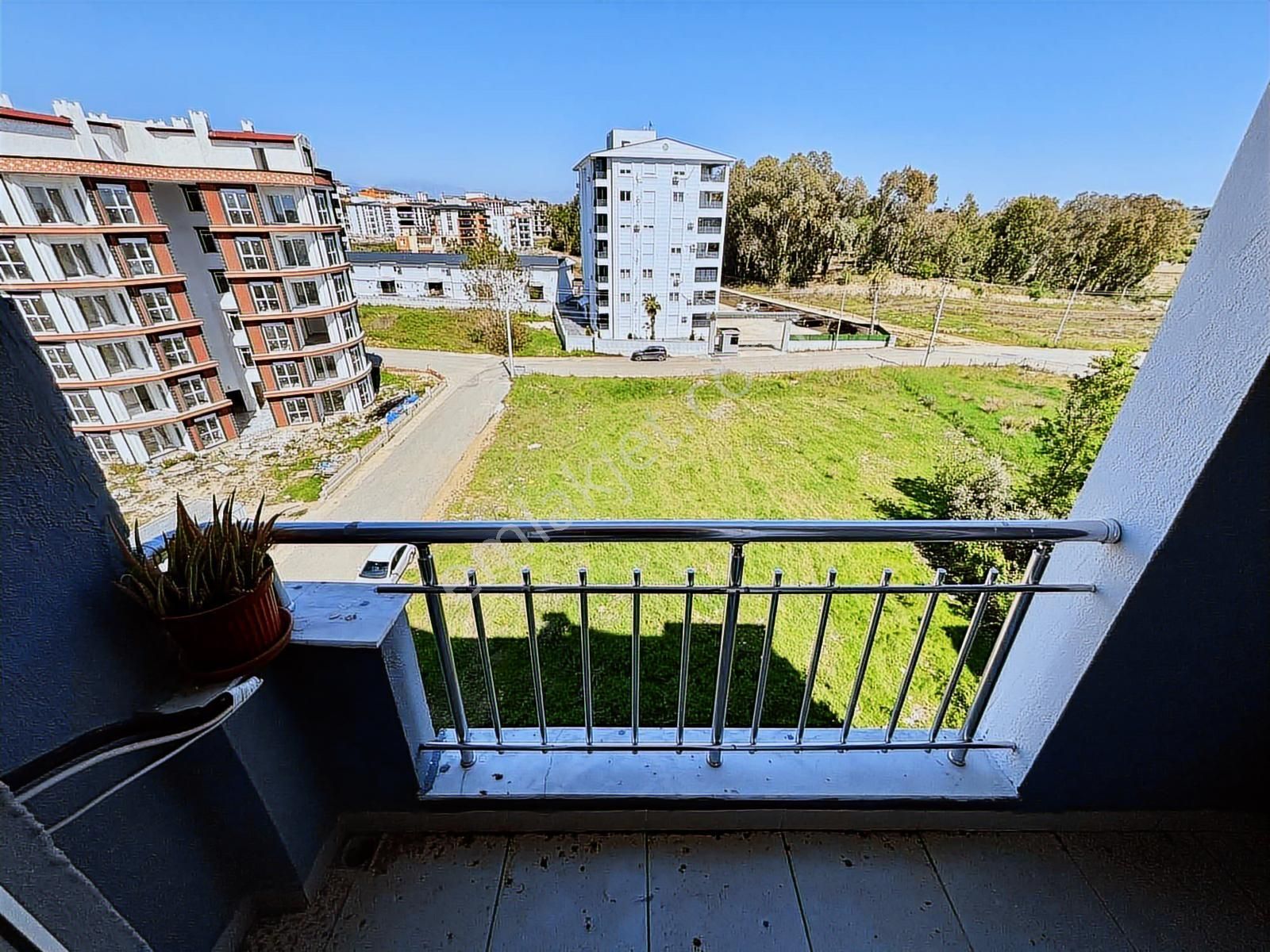 Serik'de Merkezi Konumda Dublex 5+1 Satlık Daire - Görsel 14