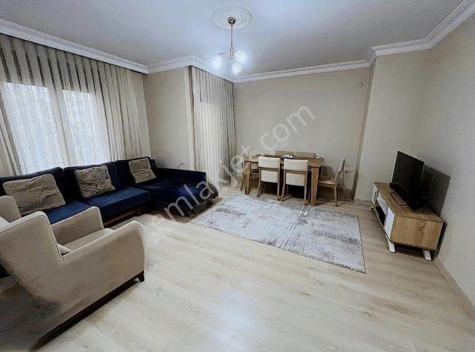 Bostancı'da Yeni Binada,balkonlu İskanlı 2+1 Satılık Daire - Görsel 3