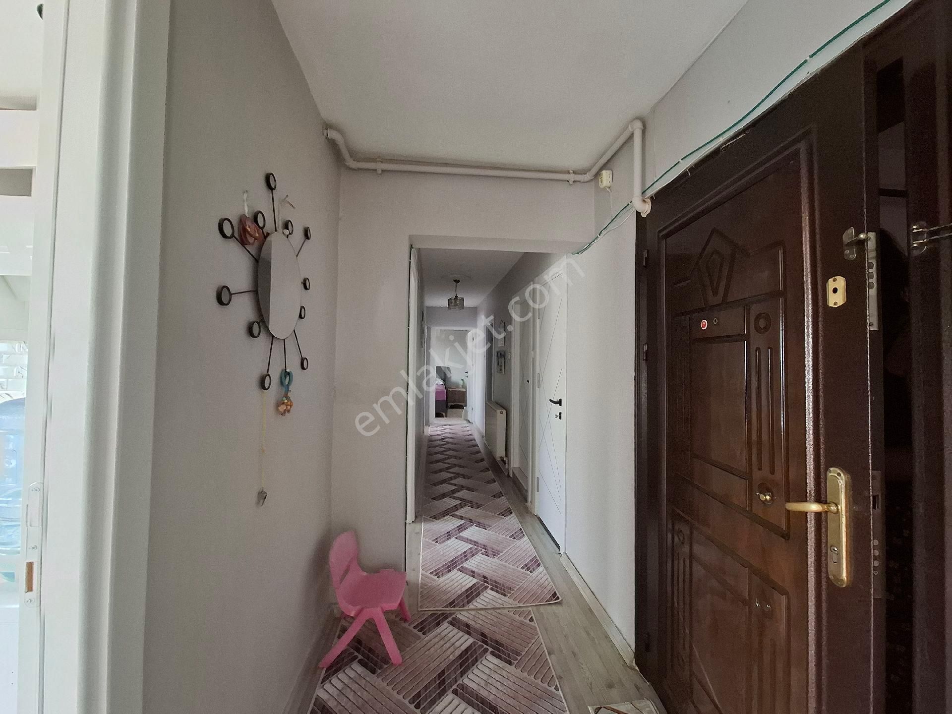 Bayraklı Fuat Edip Baksı Mah. 3+1 Satılık - Görsel 8