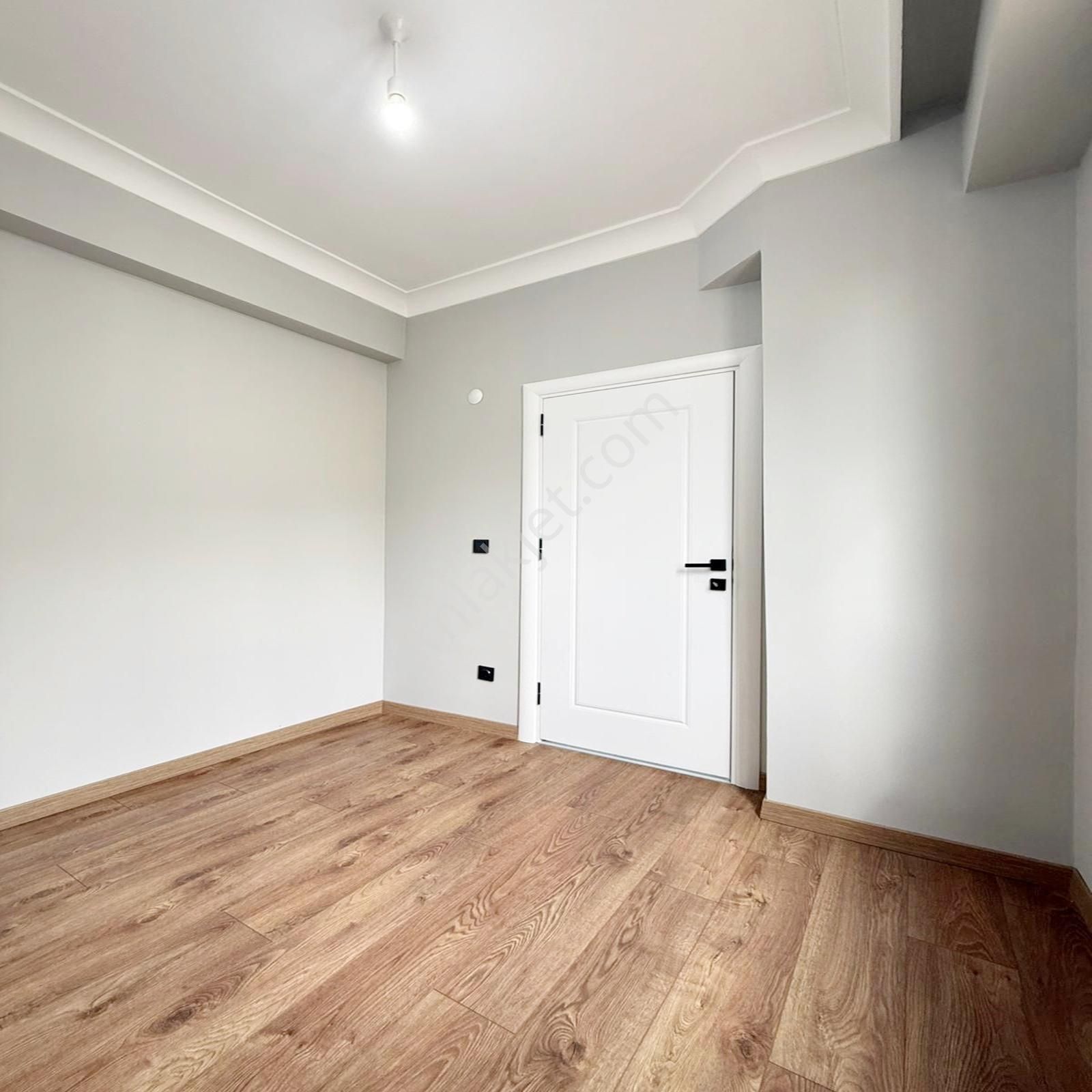 Çekmeköy Yapı Gayrimenkul'den Çatalmeşede 2+1 Tek Daire !! - Görsel 15