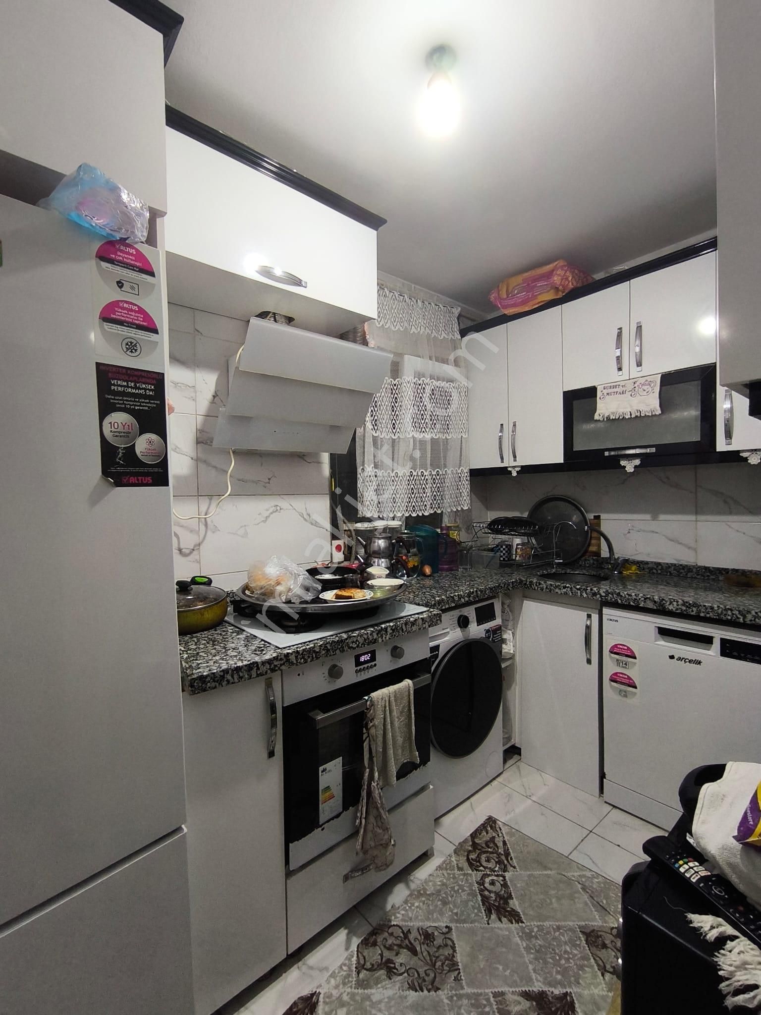 Fatih Aksaray Mahallesi’nde Satılık Merkezi Konumda 2+1 Daire - Görsel 11