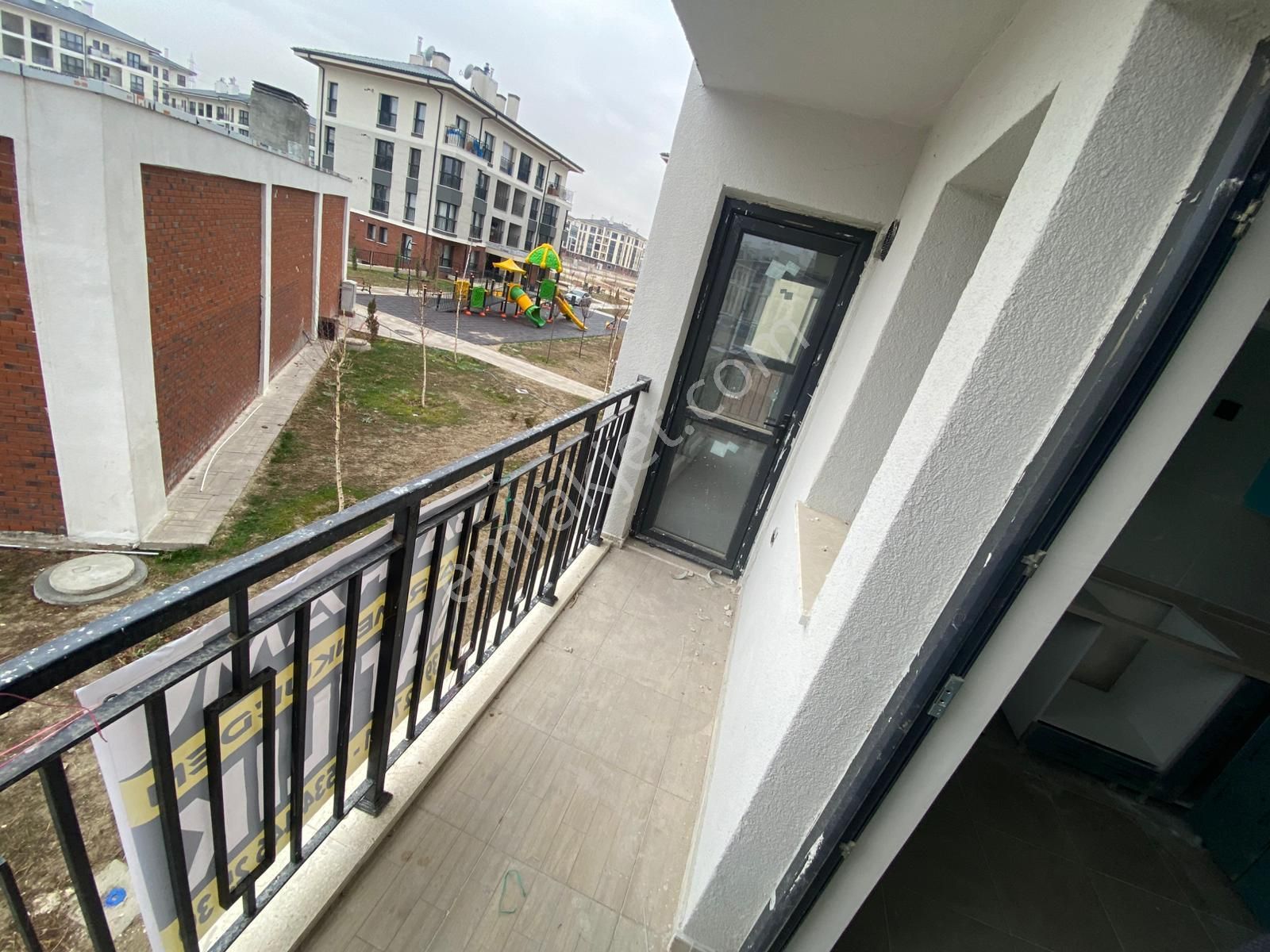 Saraycık Toki^de Ara Katta Asansörlü E. Banyolu Ön Cp. 3+1 Sıfır Daire ! - Görsel 32