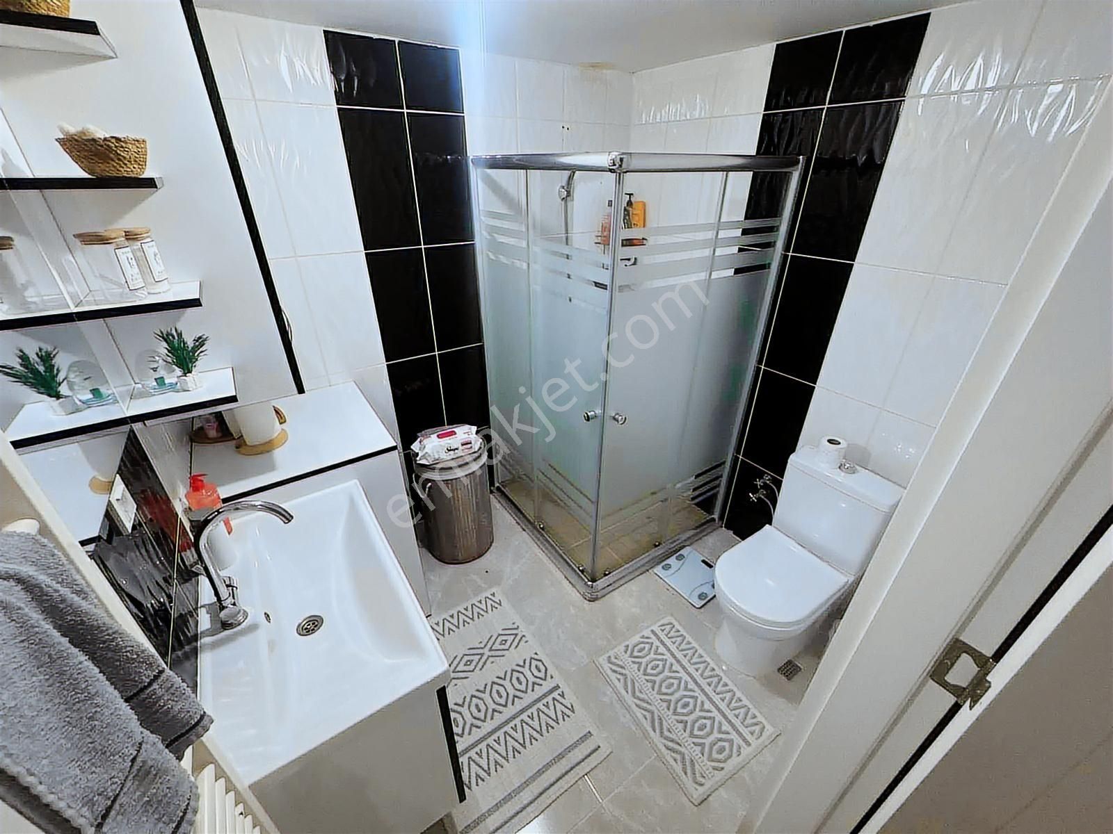 Lider Emlak'tan Asansörlü Yeni Binada Full Yapılı 3+1 115m2 - Görsel 6