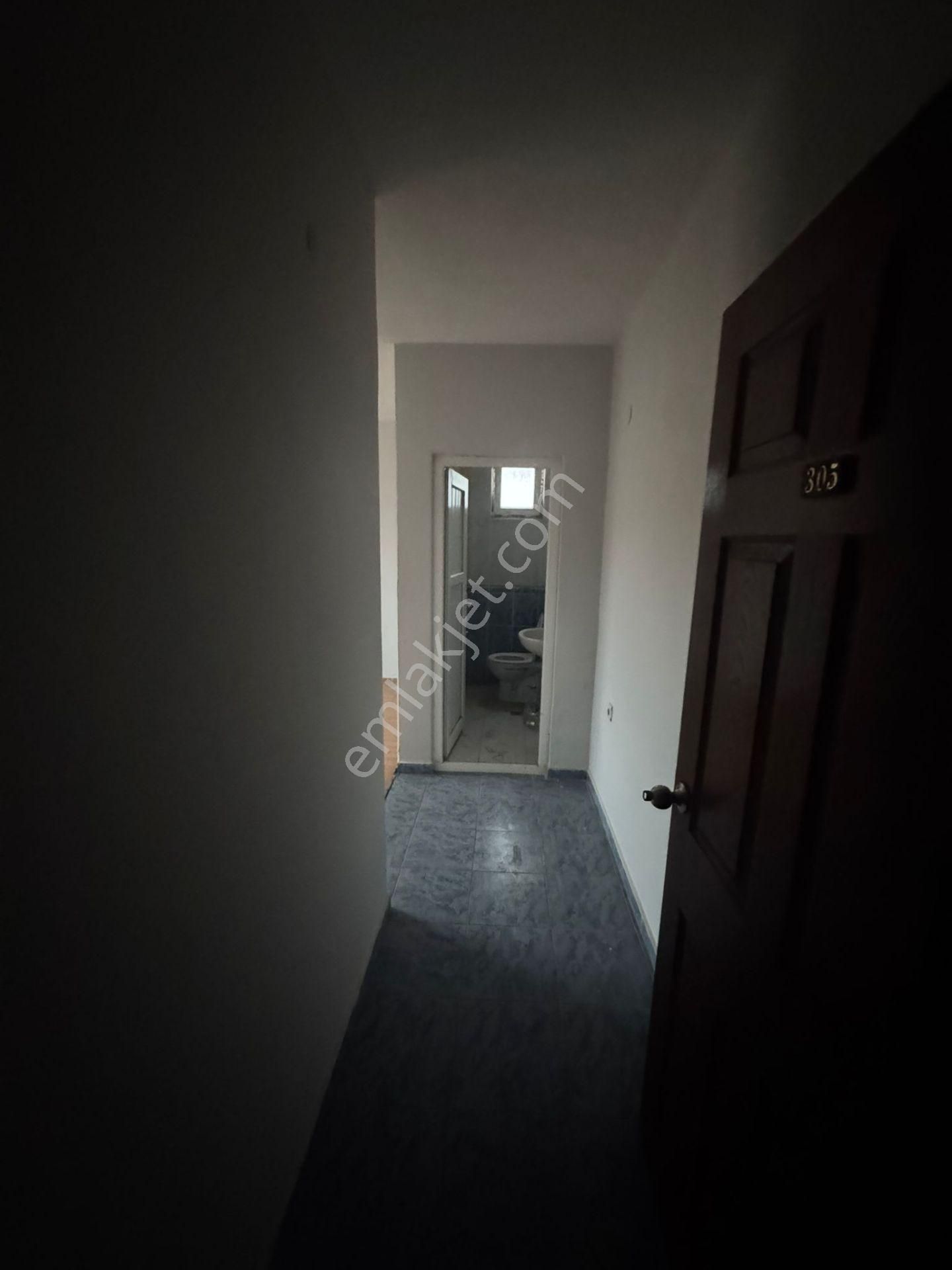 Trabzon'da Komple Kiralık Bina - Görsel 18