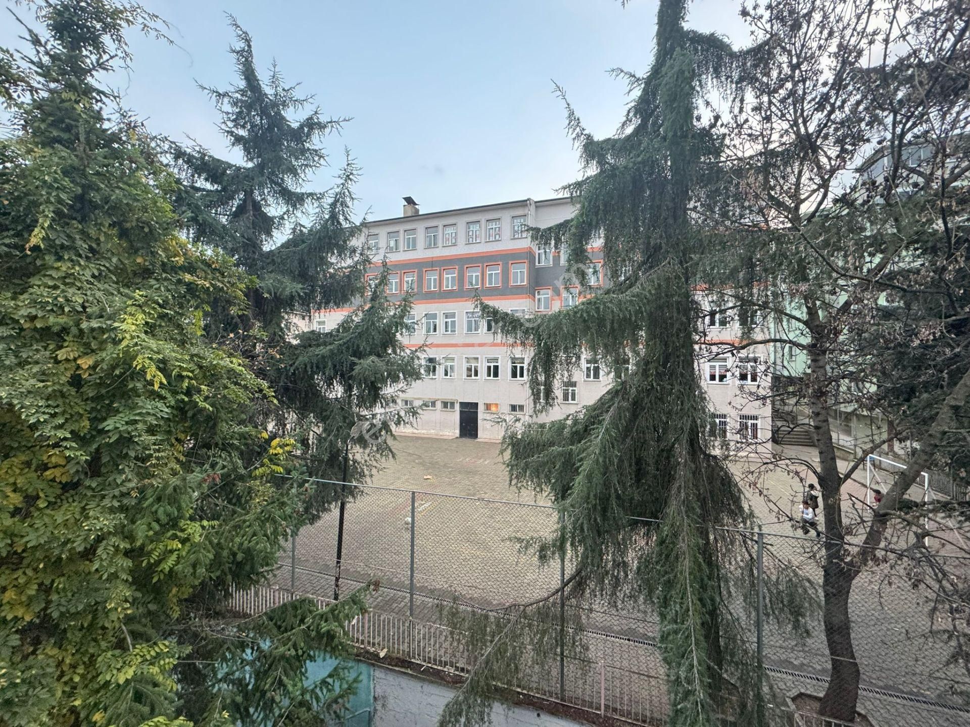 Trabzon'da Komple Kiralık Bina - Görsel 20