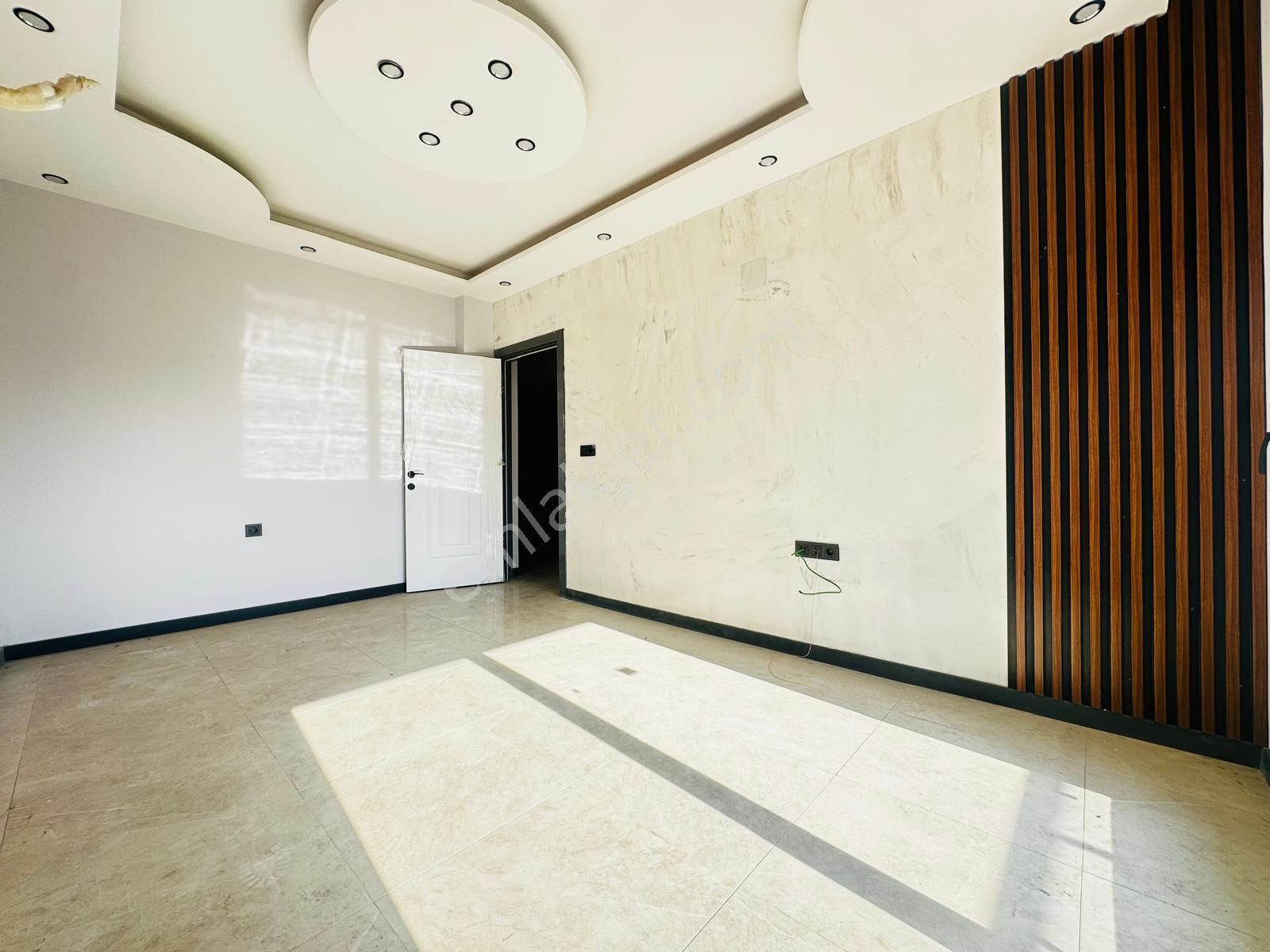 🏡 Göl-san Gayrimenkul’den 🏡 Yeni Mahalle 3+1 Yerden Isıtmalı Sıfır Daire