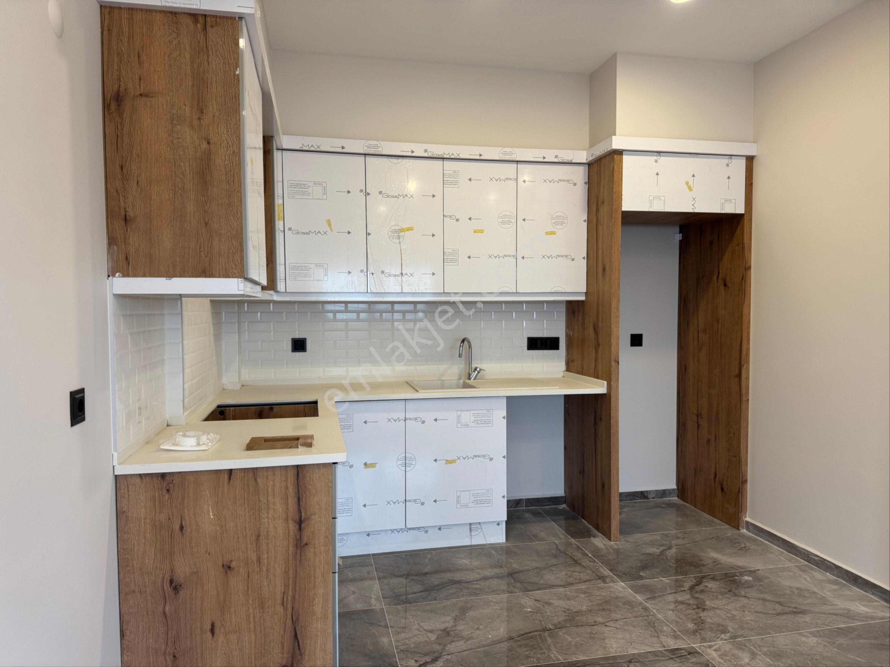 Kuşadası Güzelçamlı Mahallesinde Satılık Sıfır 1+1 Daire - Görsel 27