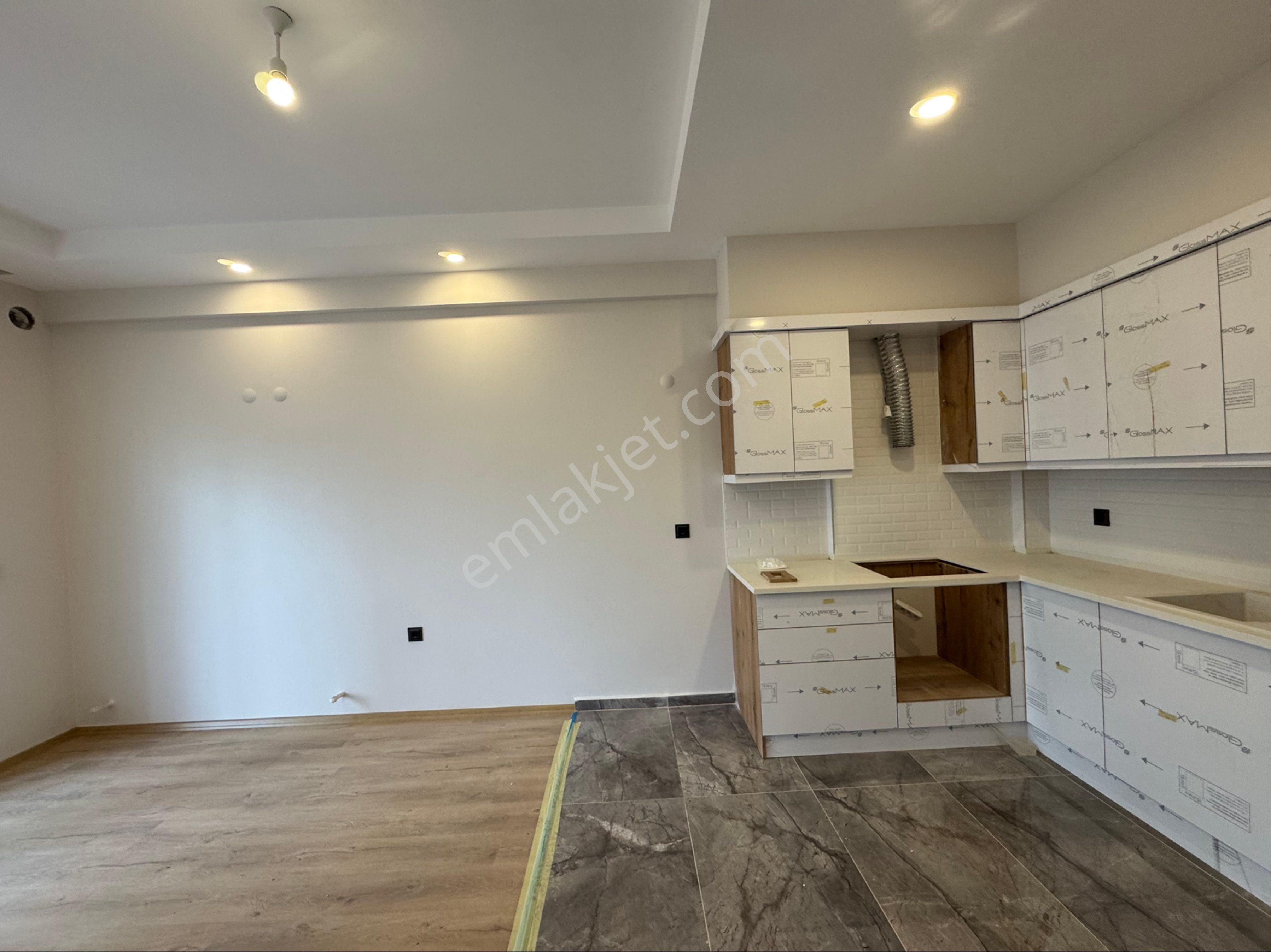 Kuşadası Güzelçamlı Mahallesinde Satılık Sıfır 1+1 Daire - Görsel 21