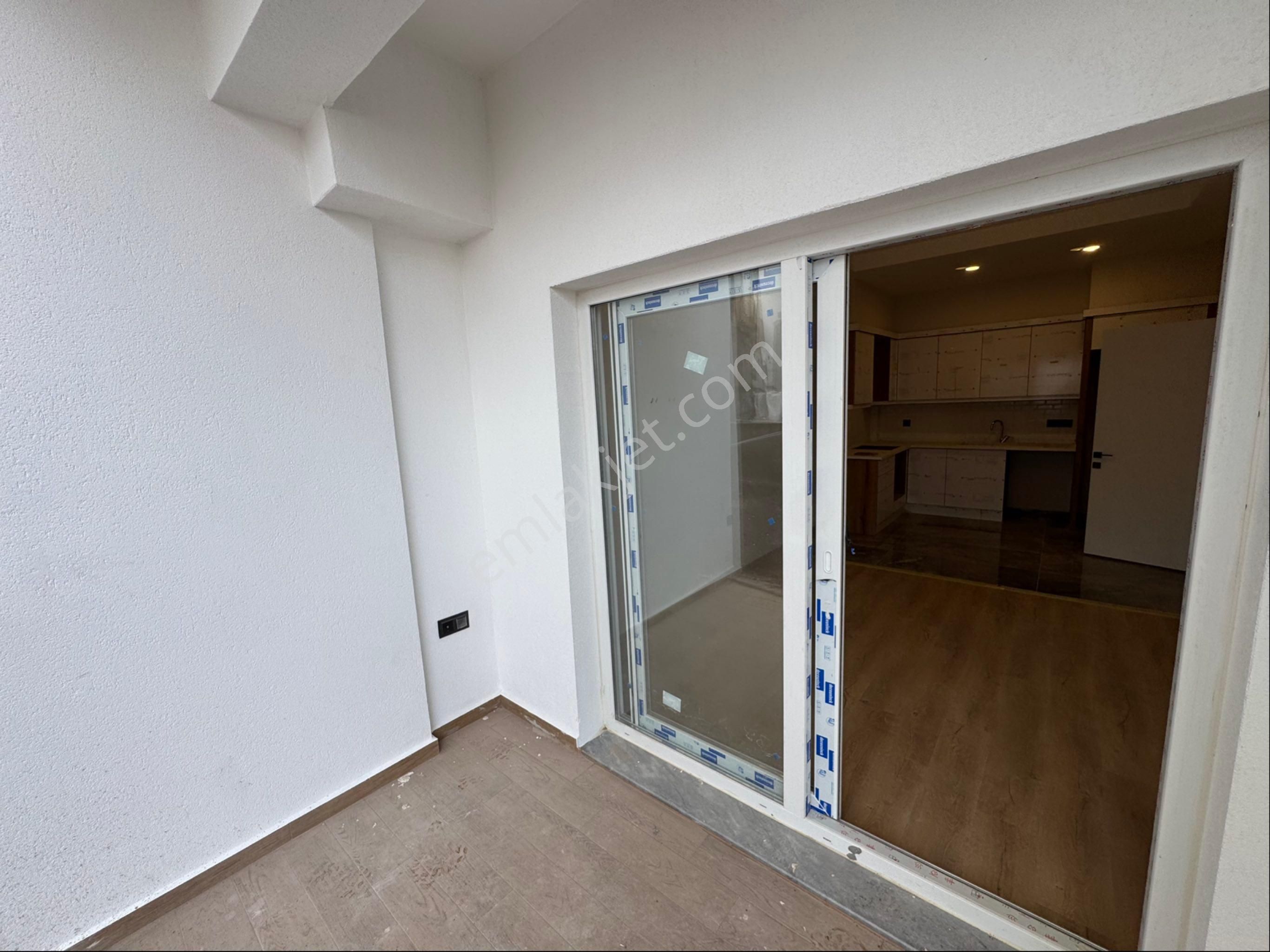 Kuşadası Güzelçamlı Mahallesinde Satılık Sıfır 1+1 Daire - Görsel 33