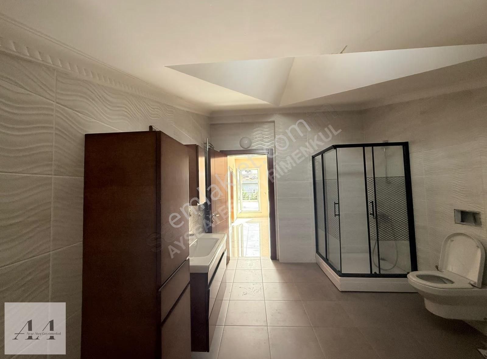 Büyükçekmece Karaağaç Mah. Doğa Evlerinde Tripleks Kiralık Villa - Görsel 24