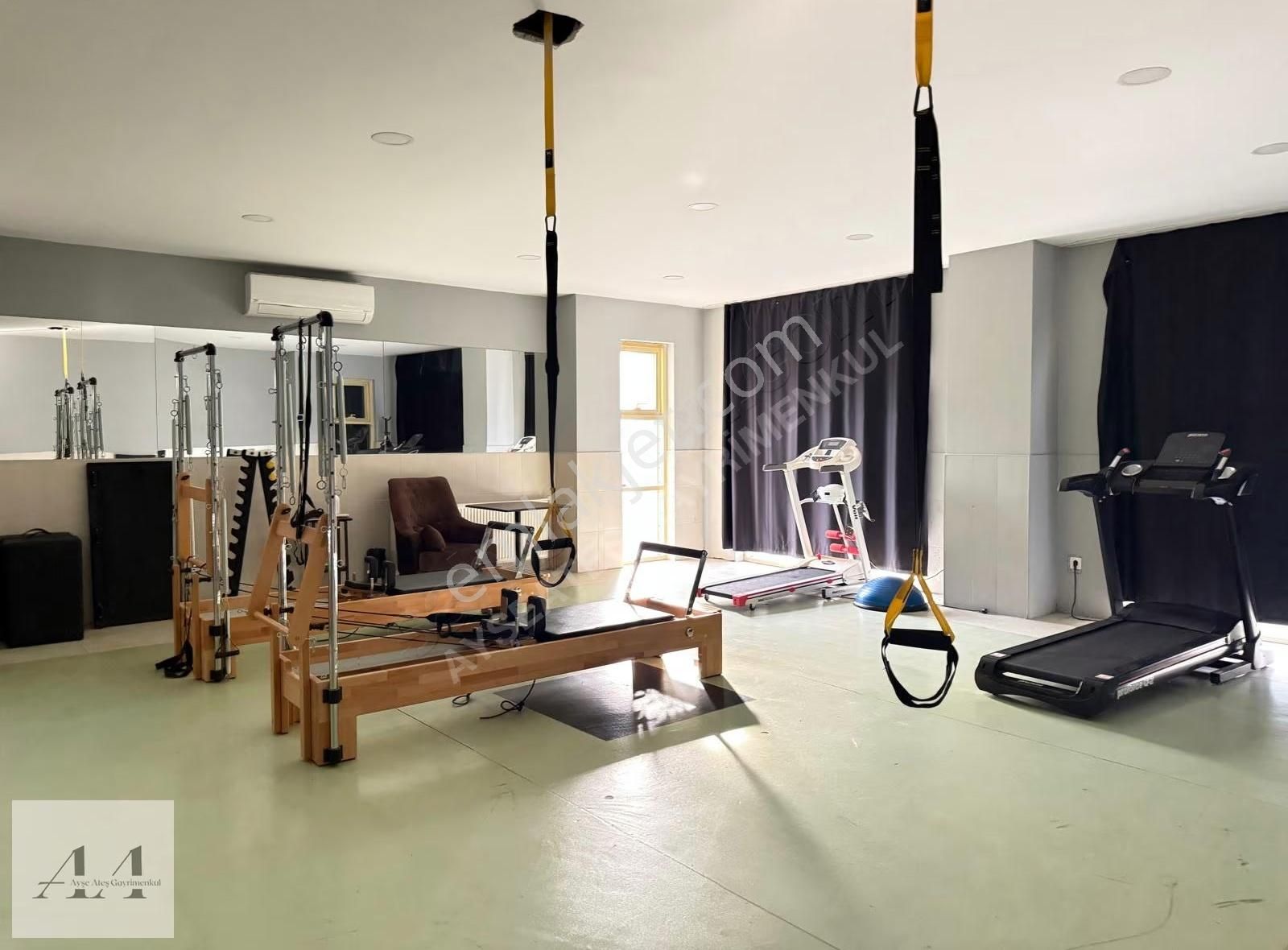 Alkent2000mahallesinde-havuz&peyzaj Manzaralı-satılık 1+1 Daire - Görsel 10