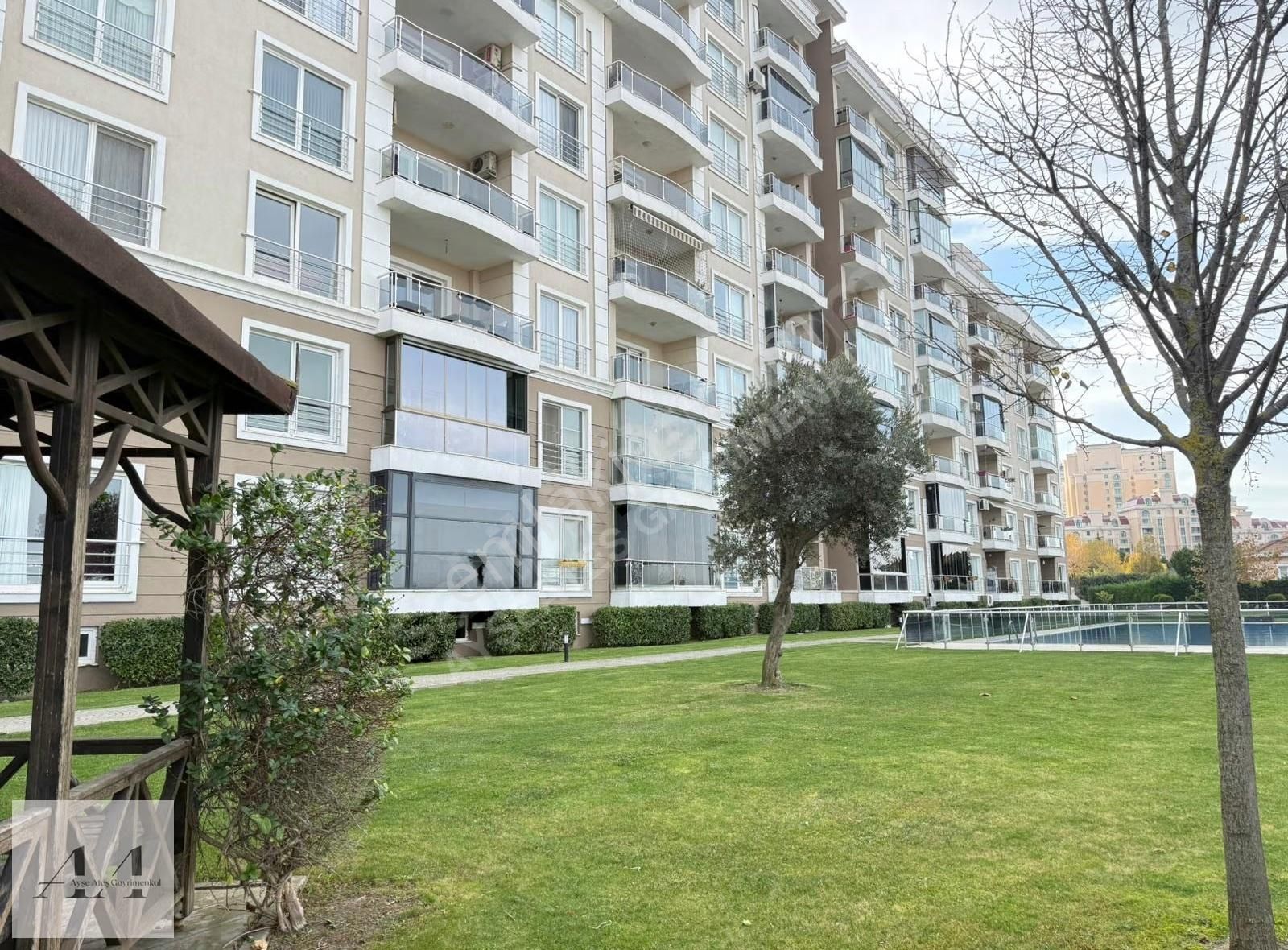 Alkent2000mahallesinde-havuz&peyzaj Manzaralı-satılık 1+1 Daire - Görsel 11