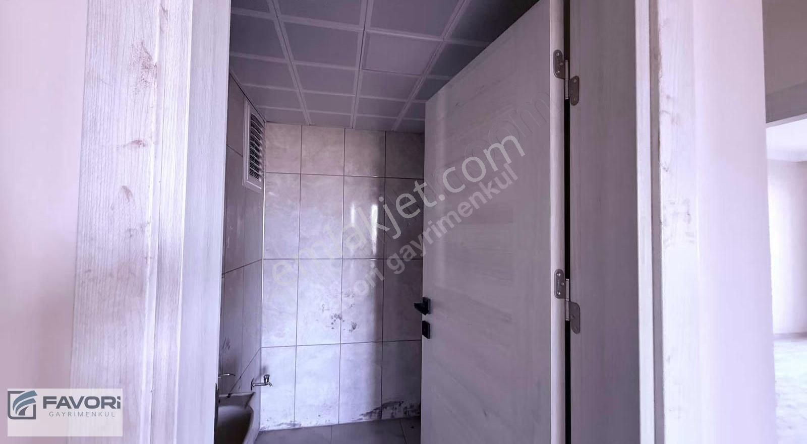 Favori'den Kuyucak Mevki 3+1 170 M2 - Görsel 7