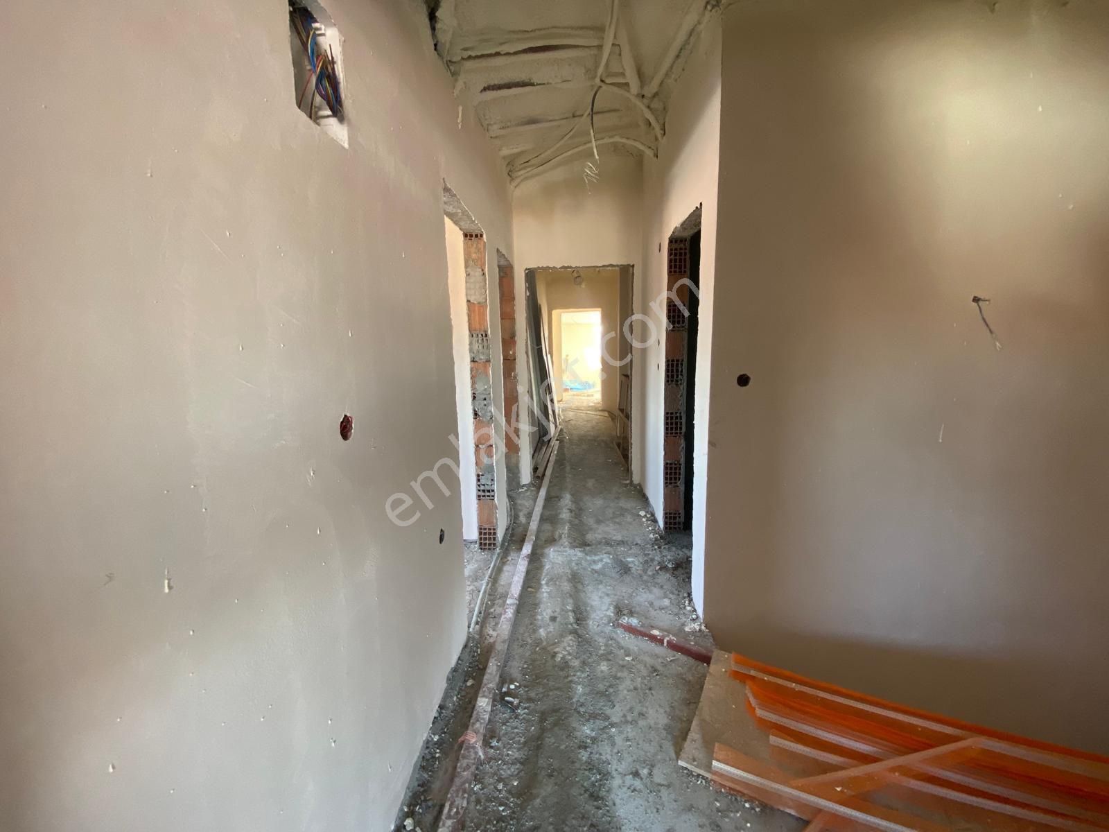 Çekmeköy Hamidiye'de Balkonlu K.otopark Ferah 4+2 Dubleks Daire - Görsel 24