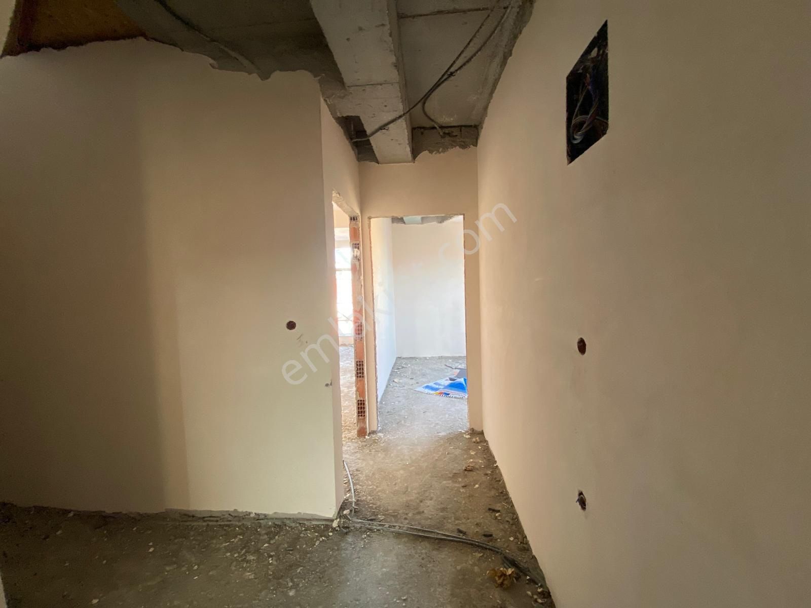 Çekmeköy Hamidiye'de Balkonlu K.otopark Ferah 4+2 Dubleks Daire - Görsel 8