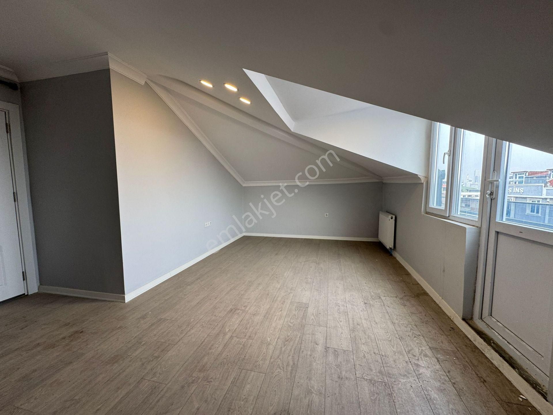 Beylikdüzü Yakuplu Da Satılık 5+2 Dublex Metrobüse Yürüme 15 Dk - Görsel 25