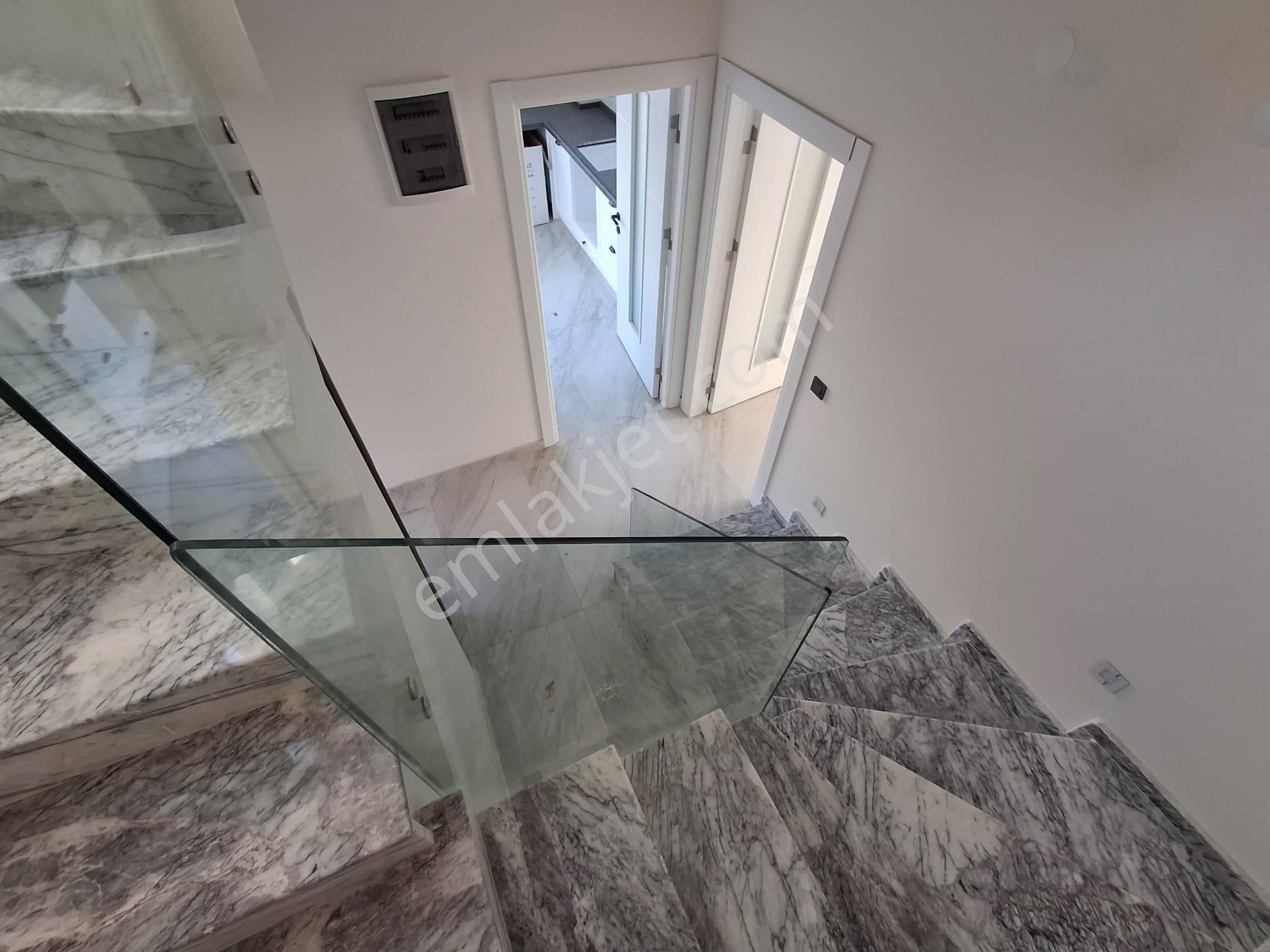 Bal Gayrimenkul- Barbarosta Geniş Bahçeli Yerden Isıtma 4+1 Villa - Görsel 23