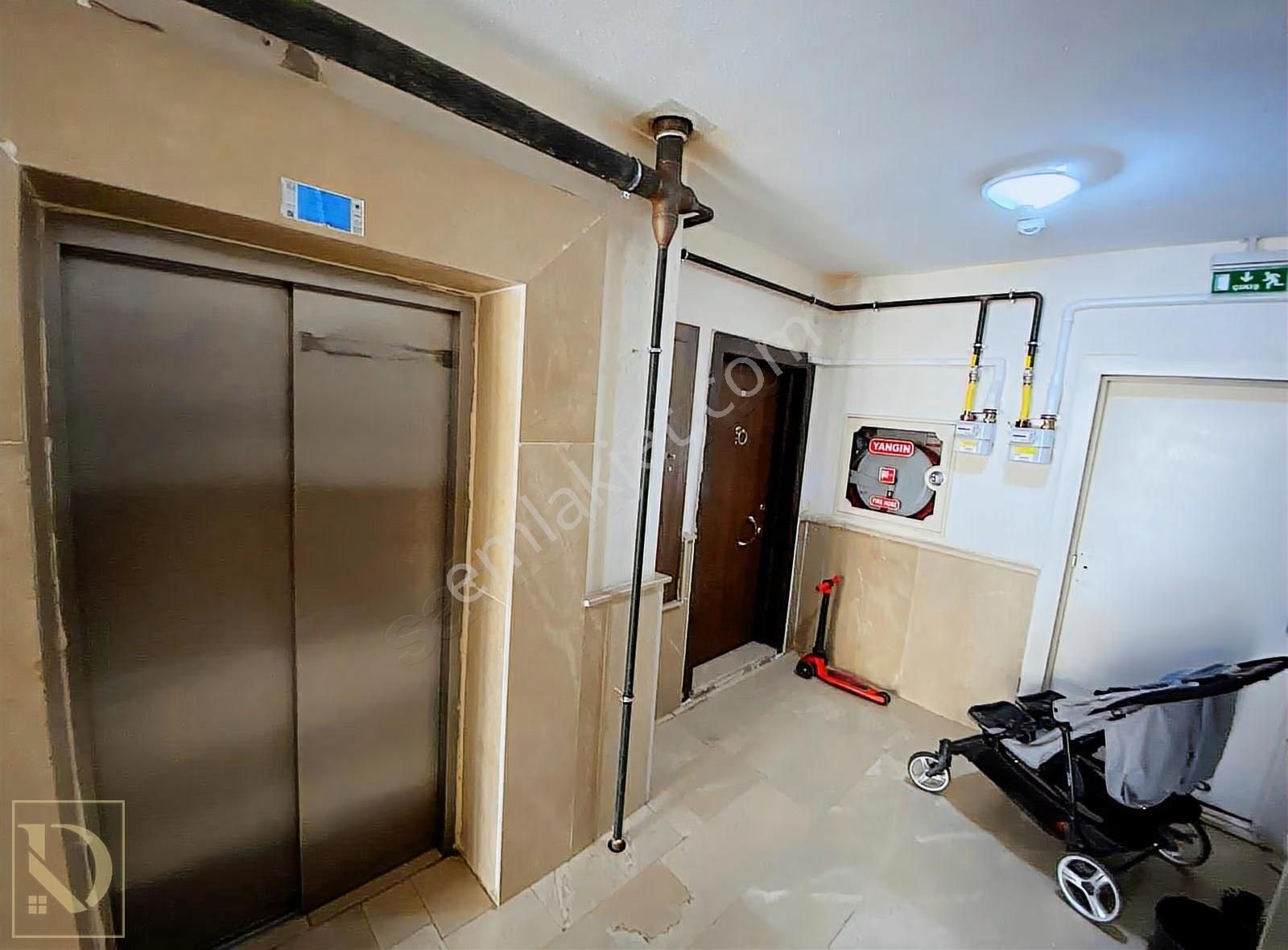 Detay'dan Kaşüstü Tokide 3+1 Satılık Eşyalı Daire - Görsel 10