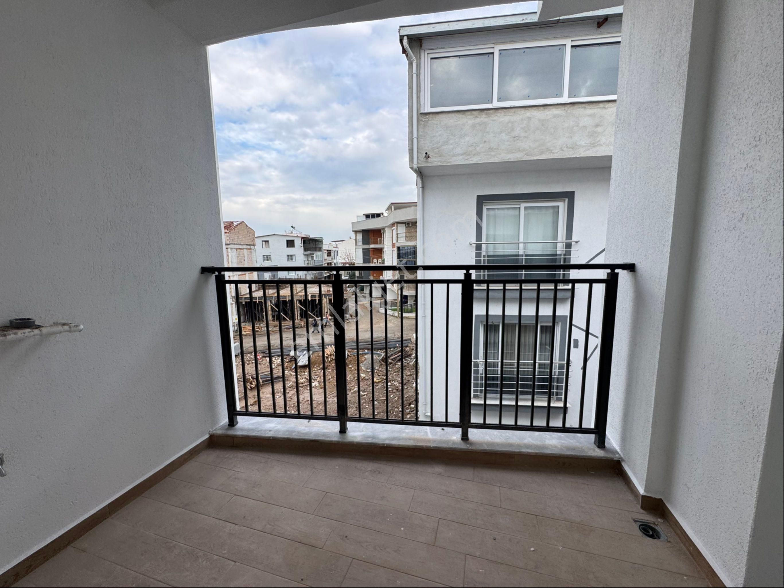 Kuşadası Güzelçamlı'da Satılık Sıfır Yapım Çatı Dubleks - Görsel 15