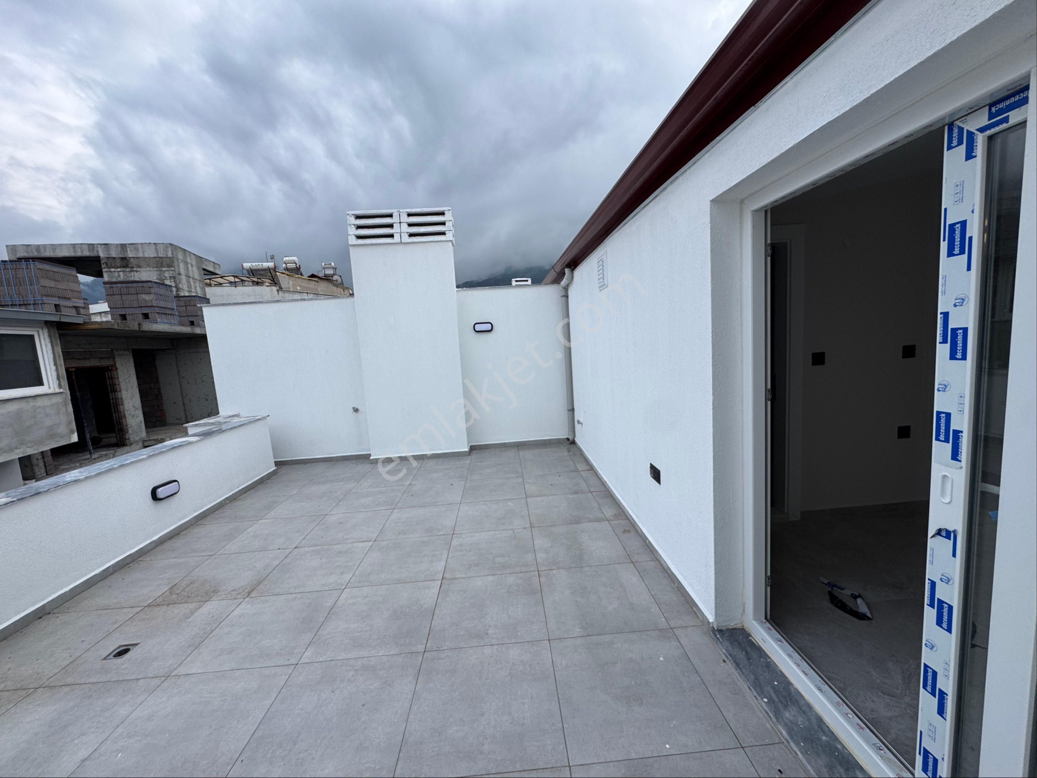 Kuşadası Güzelçamlı'da Satılık Sıfır Yapım Çatı Dubleks - Görsel 34