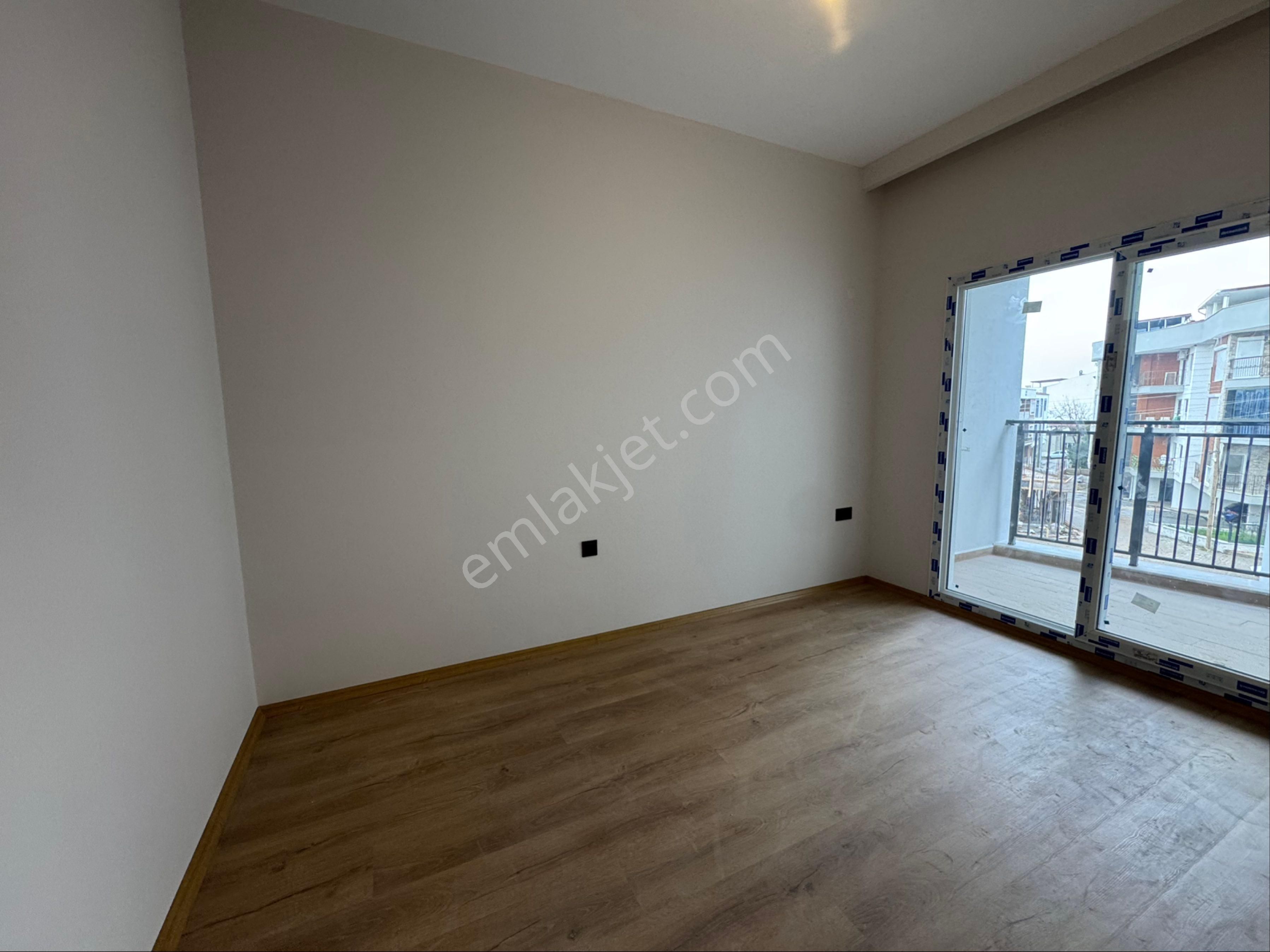 Kuşadası Güzelçamlı'da Satılık Sıfır Yapım Çatı Dubleks - Görsel 11