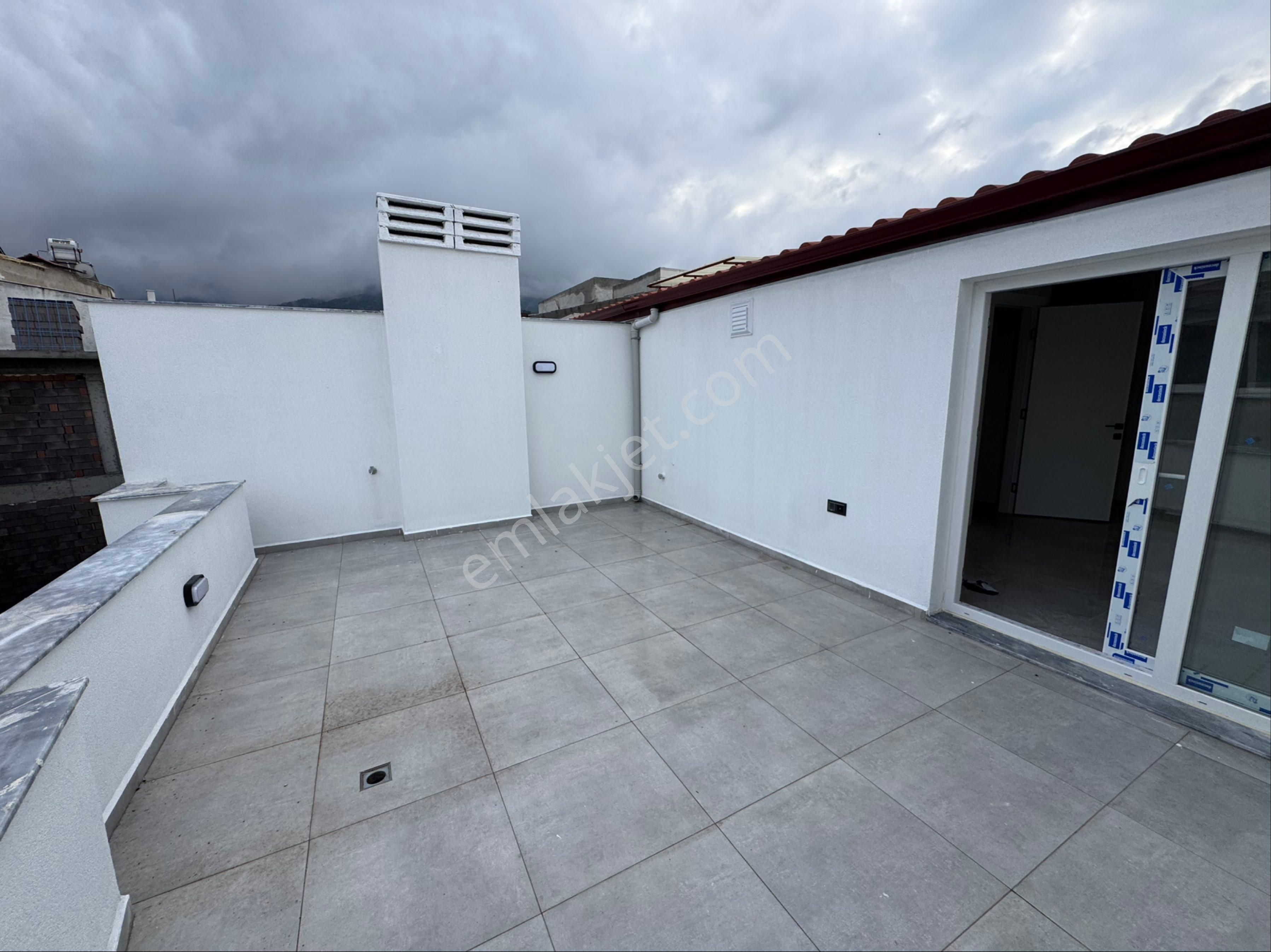 Kuşadası Güzelçamlı'da Satılık Sıfır Yapım Çatı Dubleks - Görsel 36