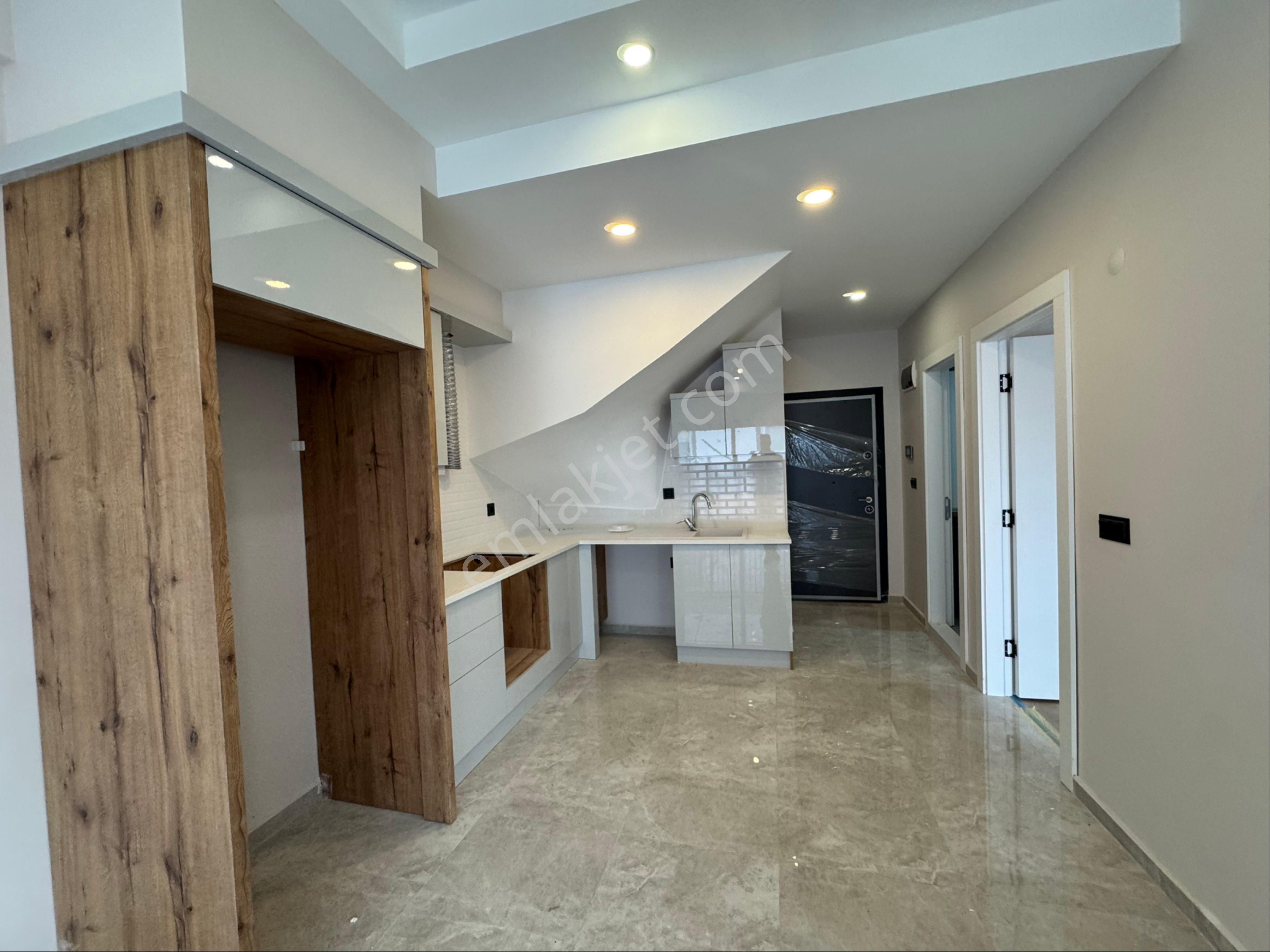 Kuşadası Güzelçamlı'da Satılık Sıfır Yapım Çatı Dubleks - Görsel 7