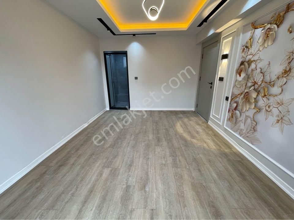 Beylikdüzü Cumhuriyet Mh. Metrobüse Yakın 5 Dk Mesafede 2+1 Daire.. - Görsel 5