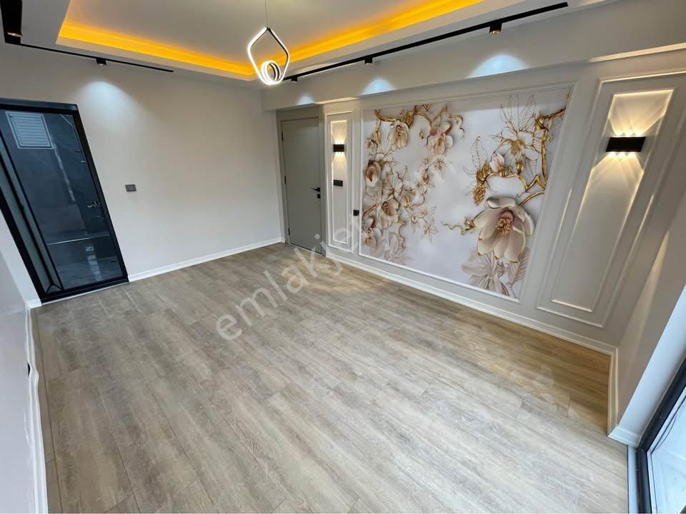 Beylikdüzü Cumhuriyet Mh. Metrobüse Yakın 5 Dk Mesafede 2+1 Daire.. - Görsel 7