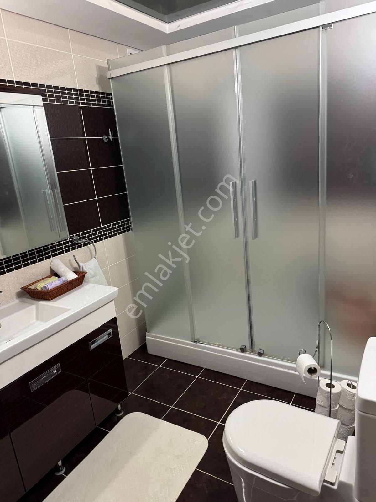 Lalepark'ta Arakat Bakımlı Satılık Daire - Görsel 35