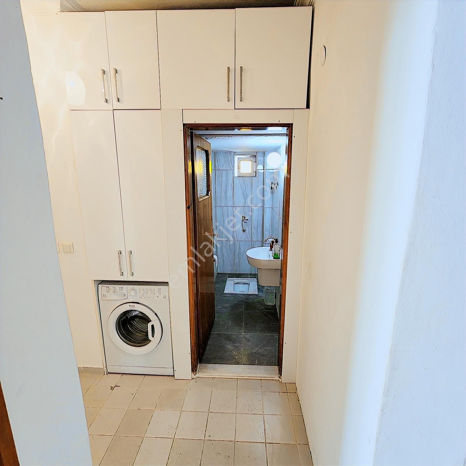 4 Cepheli Ayrı Mutfaklı Çok Geniş Kiralık 3+1 Daire - Görsel 22