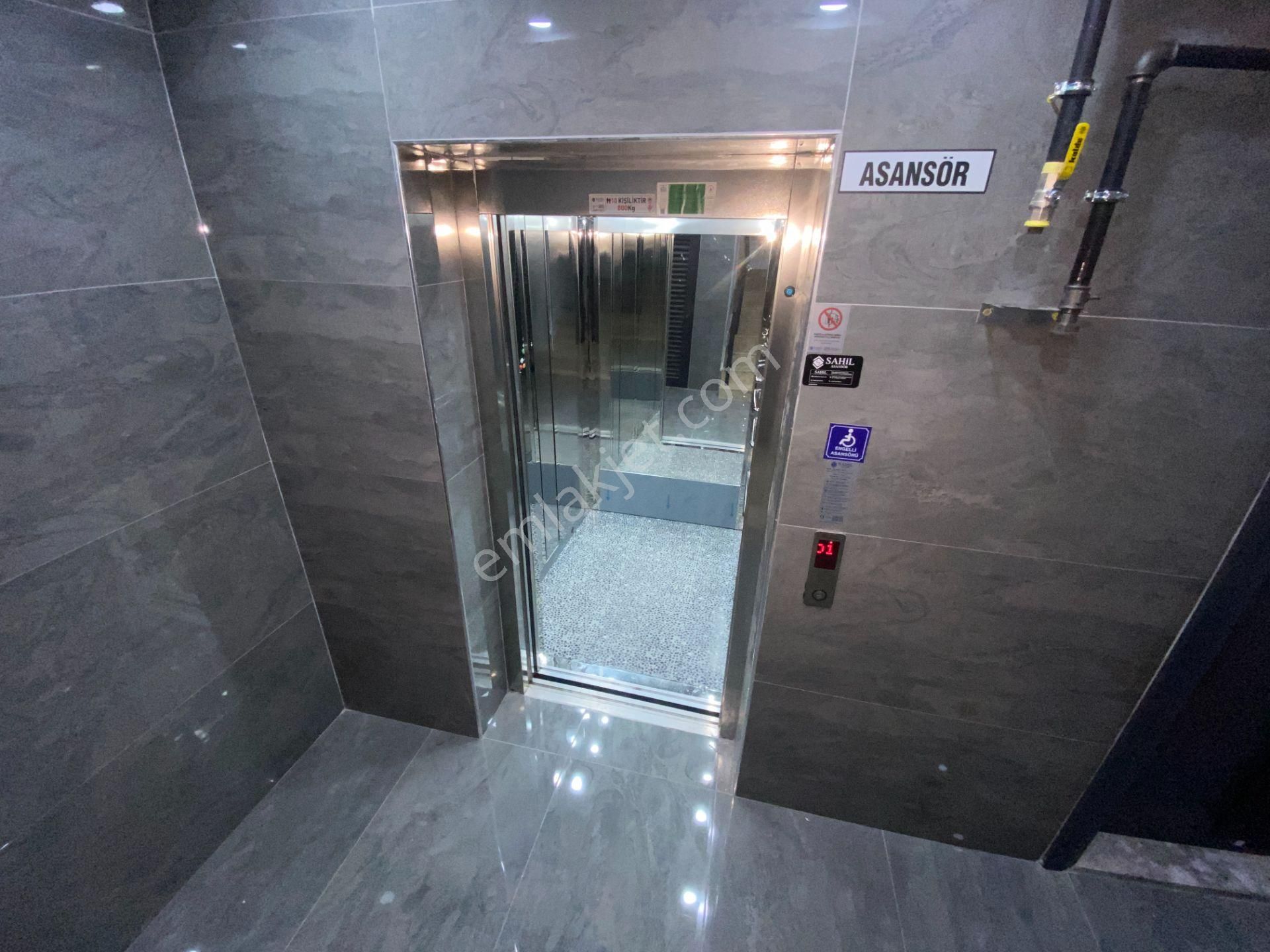 Çallı Emniyet Arkası Arakat Ebeveyn Banyolu Sıfır Lüks 2+1 - Görsel 34