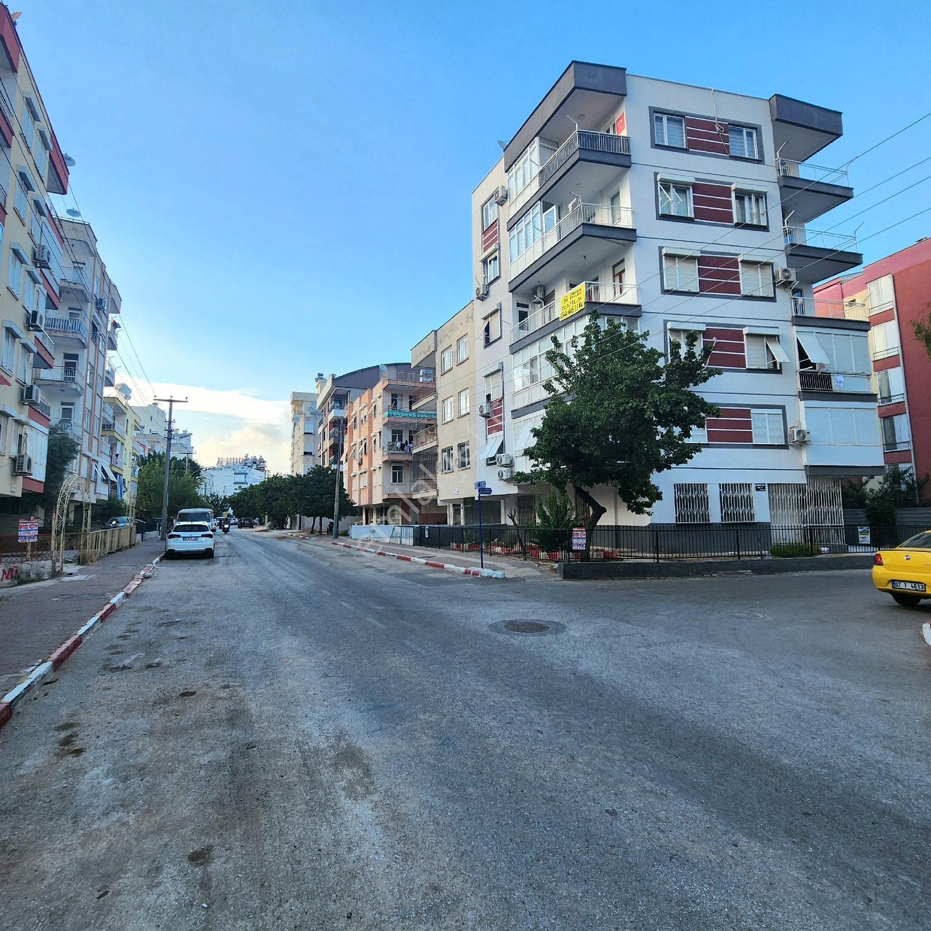 Güvenlik Te Ayrı Mutfaklı Masrafsız 3+1 Satılık Daire - Görsel 3