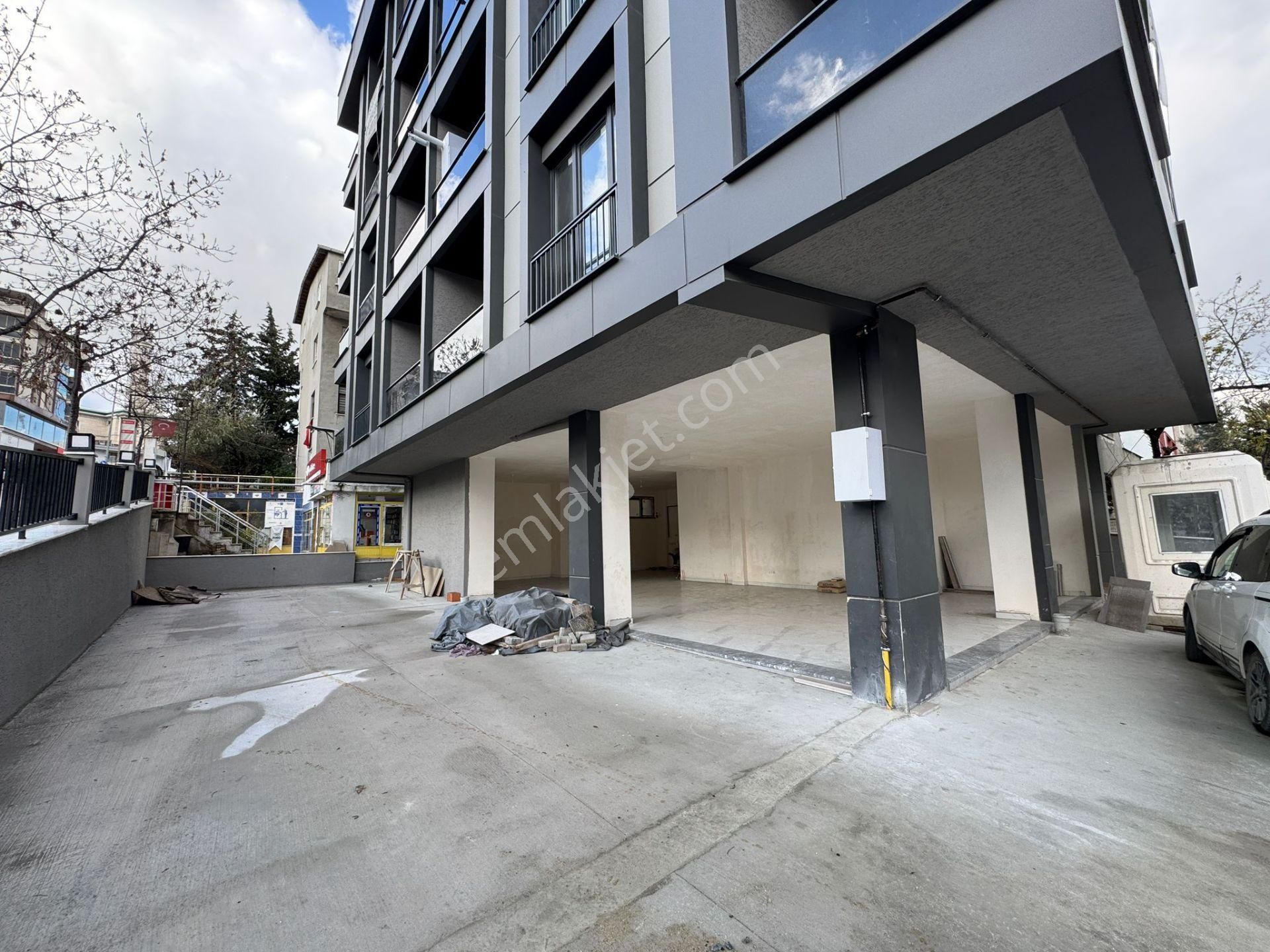 Beylikdüzü Yakuplu Da 180m2 Sıfır Köşe Dükkan Metrobüse 10 Dk - Görsel 5