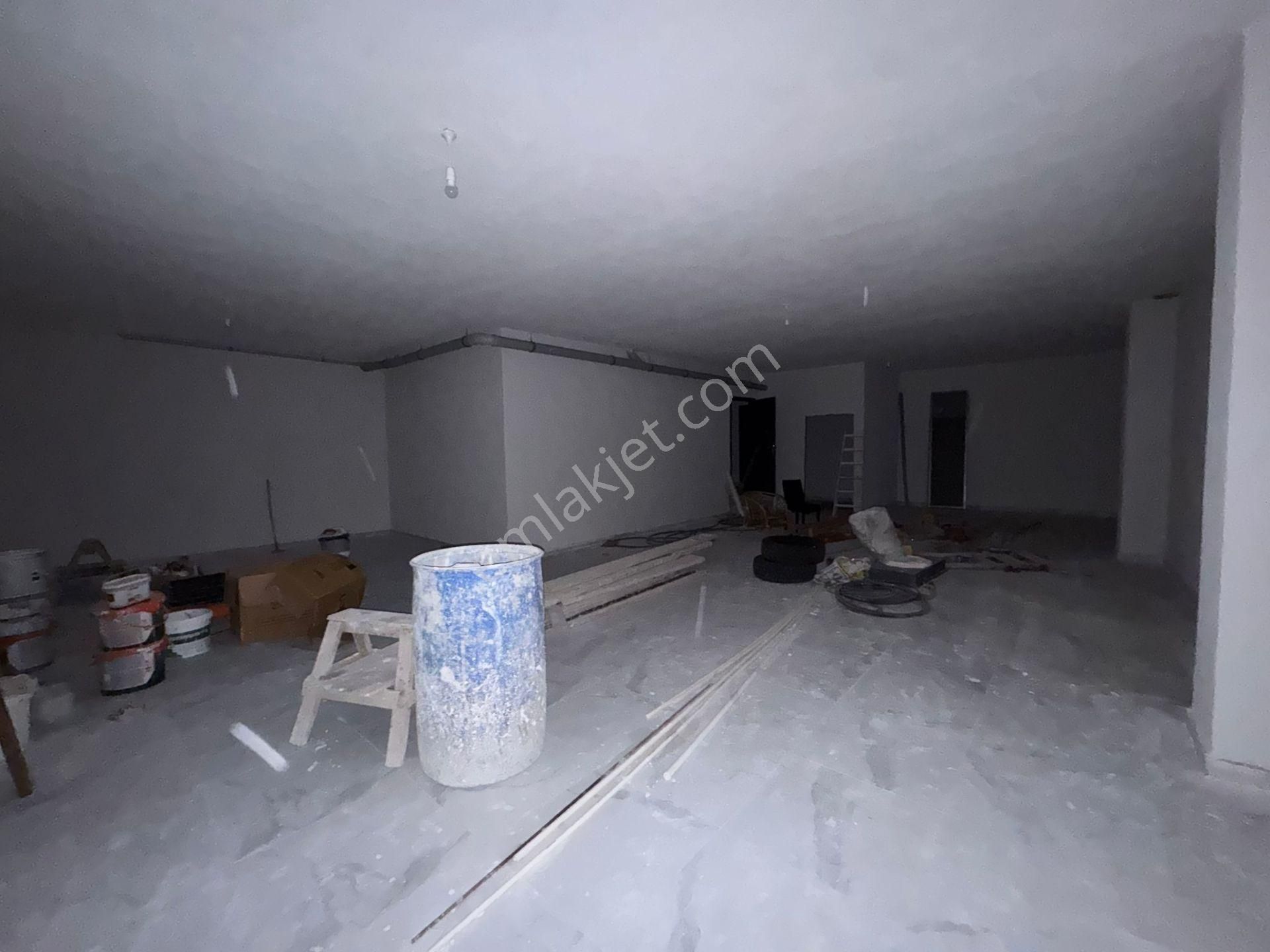 Beylikdüzü Yakuplu Da 180m2 Sıfır Köşe Dükkan Metrobüse 10 Dk - Görsel 19