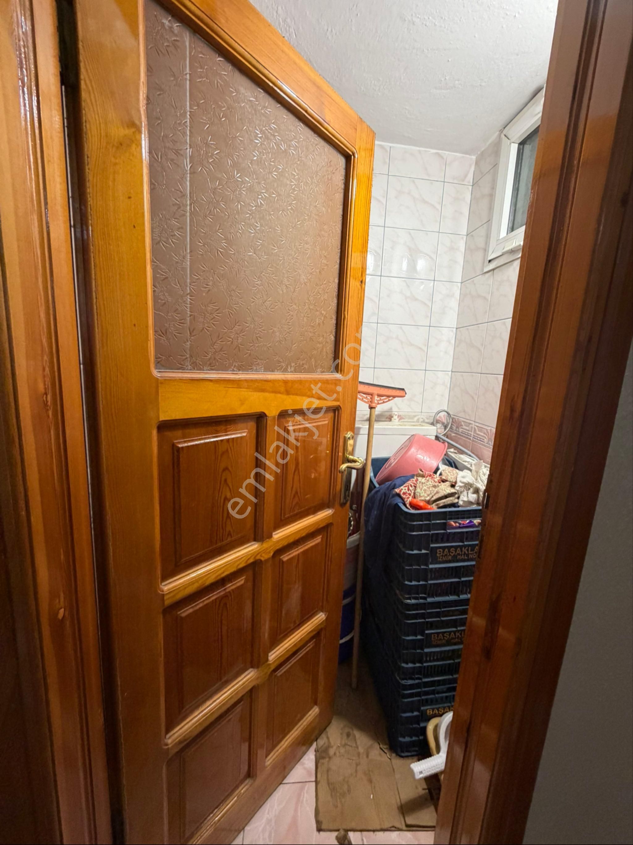 İzmir Konak Gültepe Mah.de 3 Katlı Satılık Müstakil Bina - Görsel 16