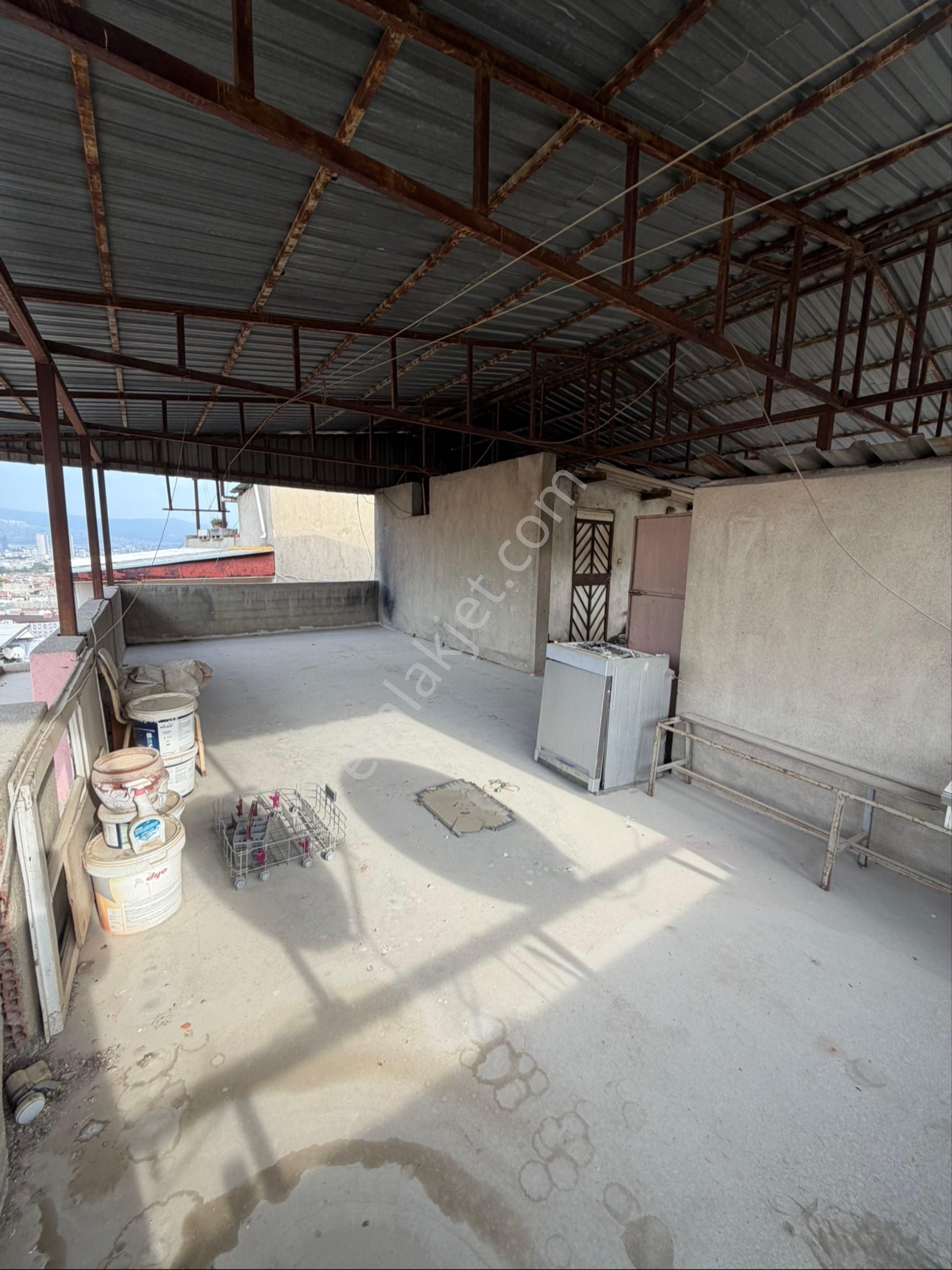 İzmir Konak Gültepe Mah.de 3 Katlı Satılık Müstakil Bina - Görsel 22