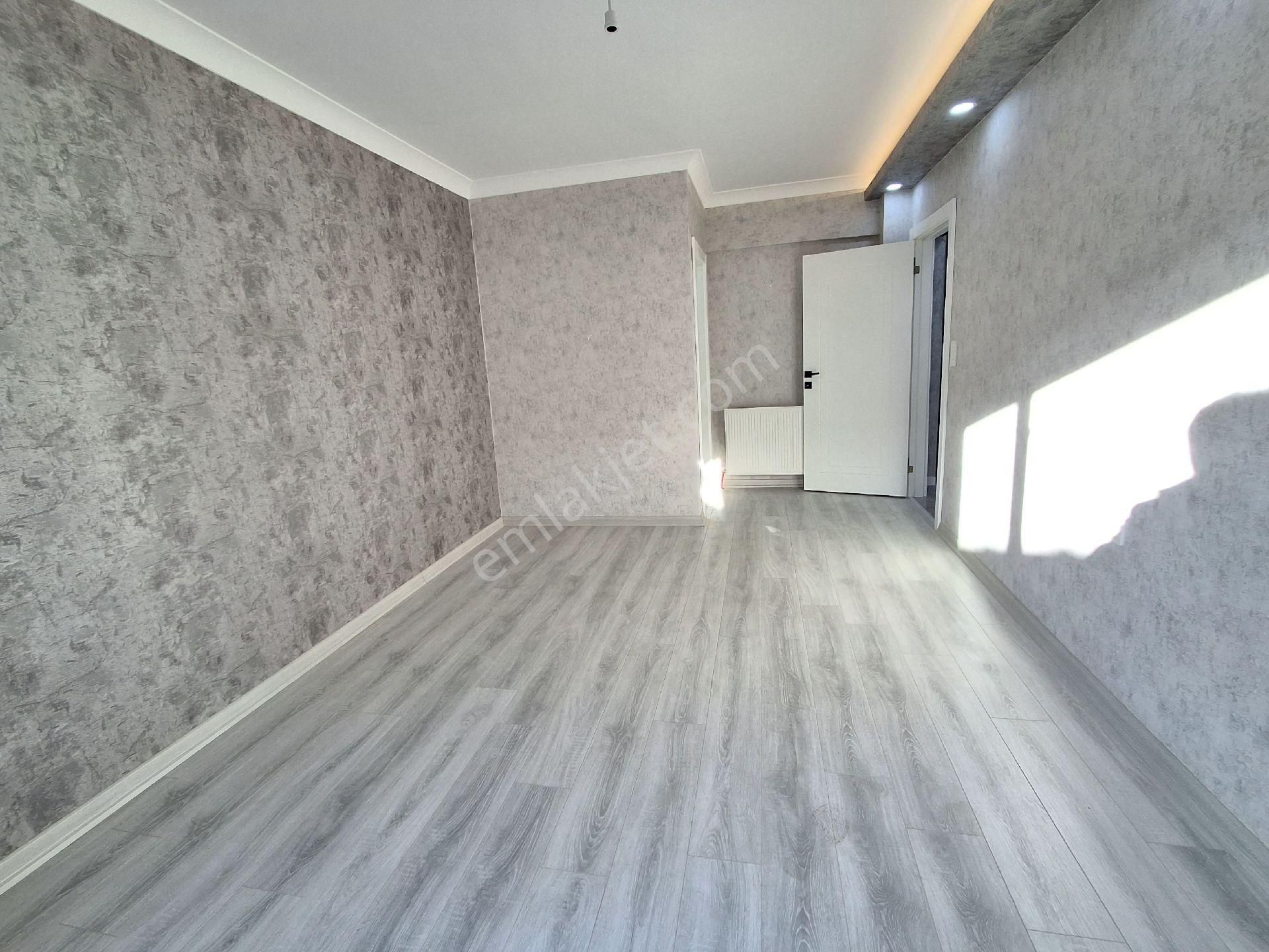 H.gazi Göbekte Ultra Lüxk Daireler 2.3.katlarda.ç.banyo 2.500.00tl Kadar Kredi İmkanı Var - Görsel 16