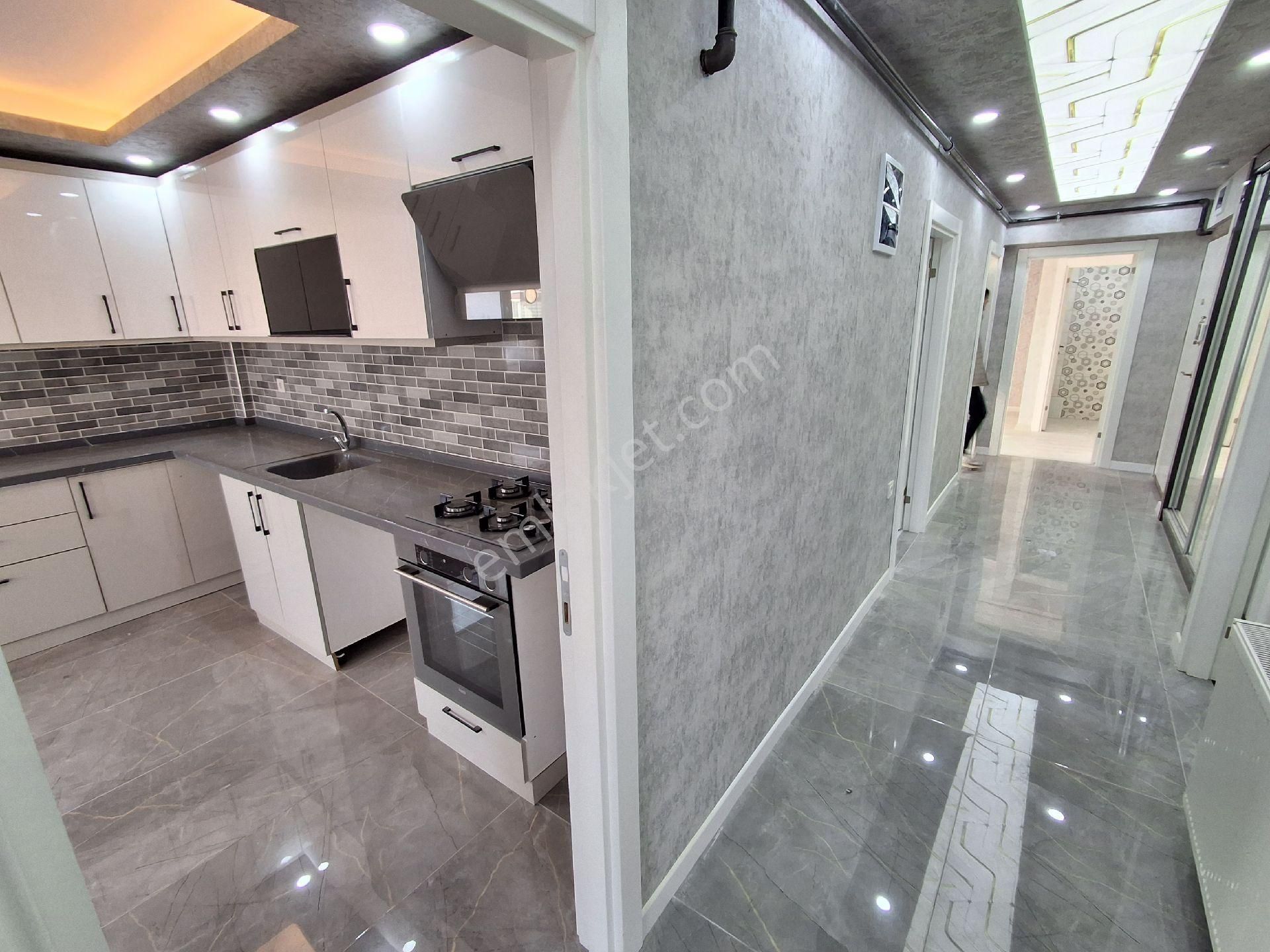 H.gazi Göbekte Ultra Lüxk Daireler 2.3.katlarda.ç.banyo 2.500.00tl Kadar Kredi İmkanı Var - Görsel 27