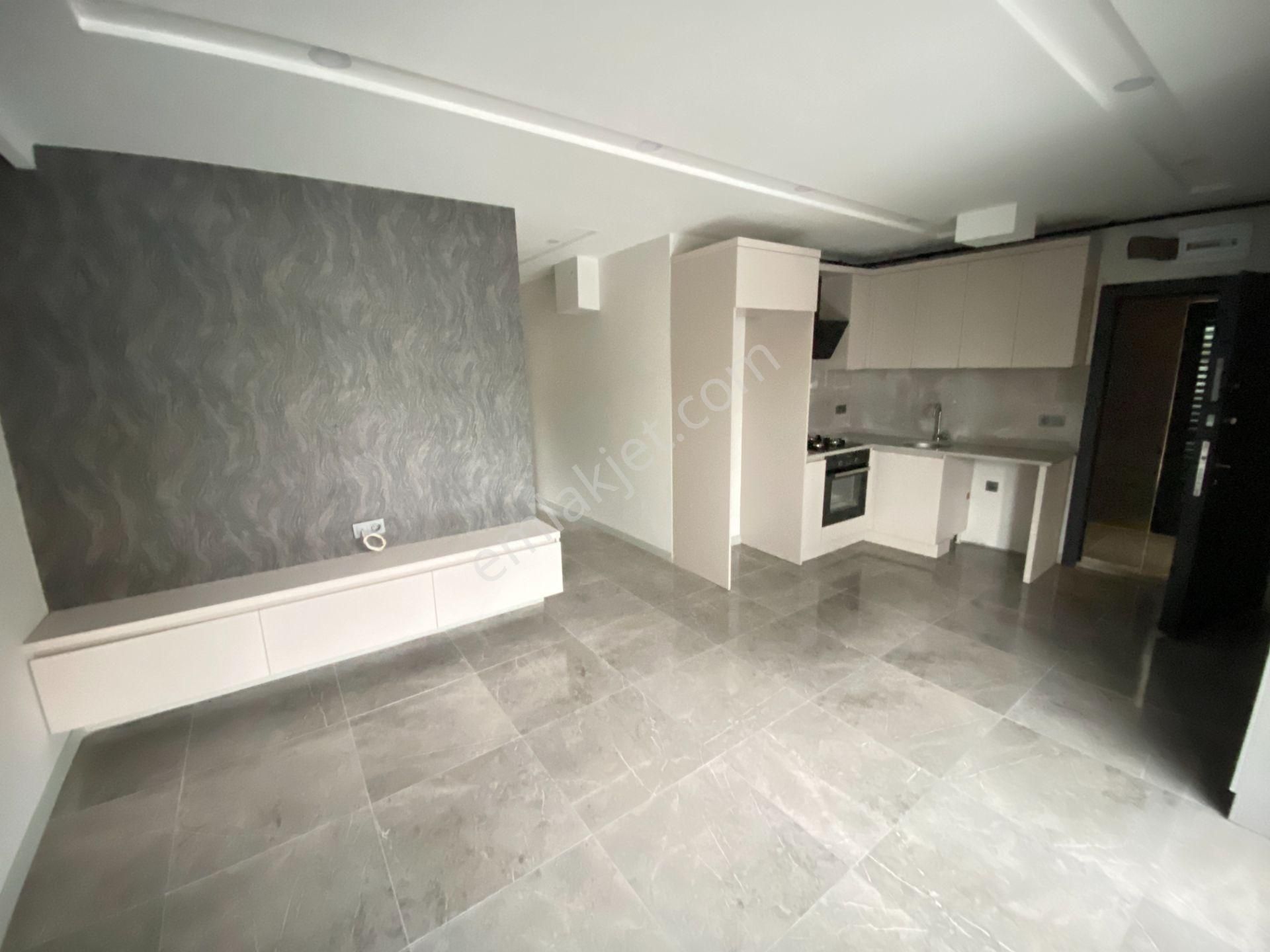 Yatırıma Uygun Sıfır Çallı Emniyet Arkası 1+1 - Görsel 3