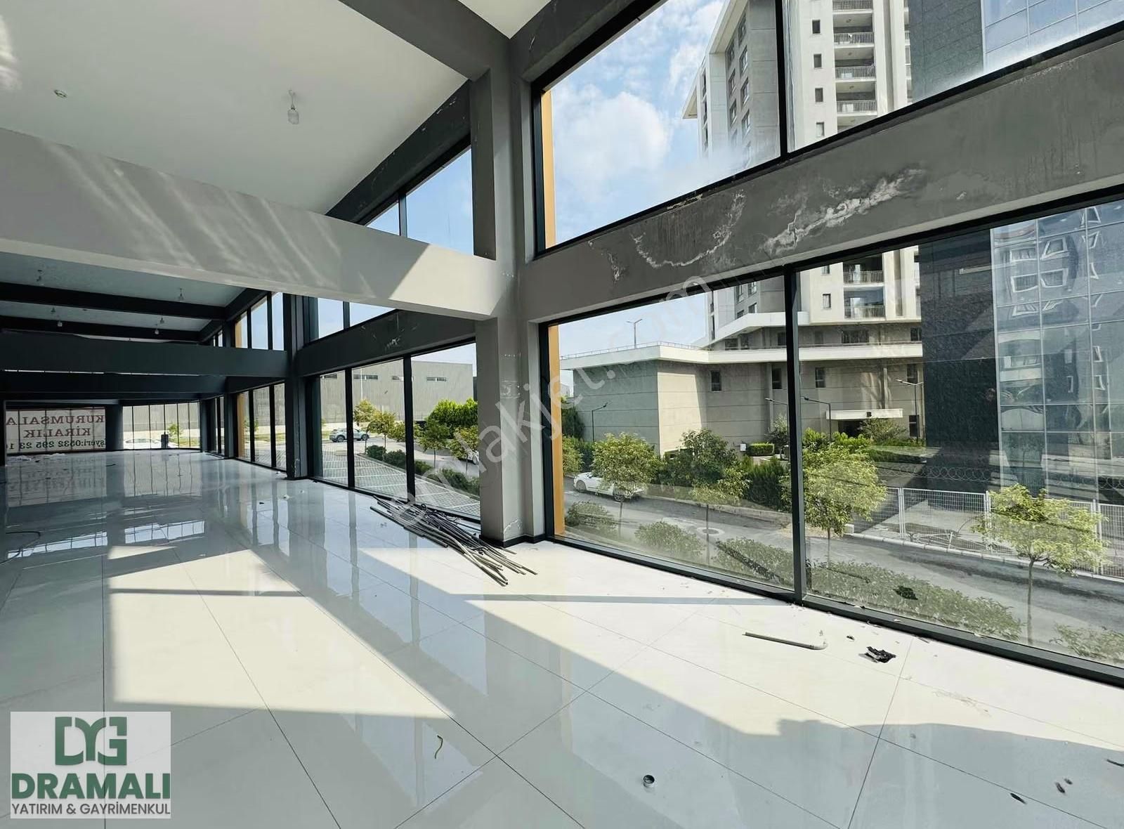 Dramalı'dan Bursa Nilüfer 23 Nisan'da 760 M2 Satılık Ticari Mülk