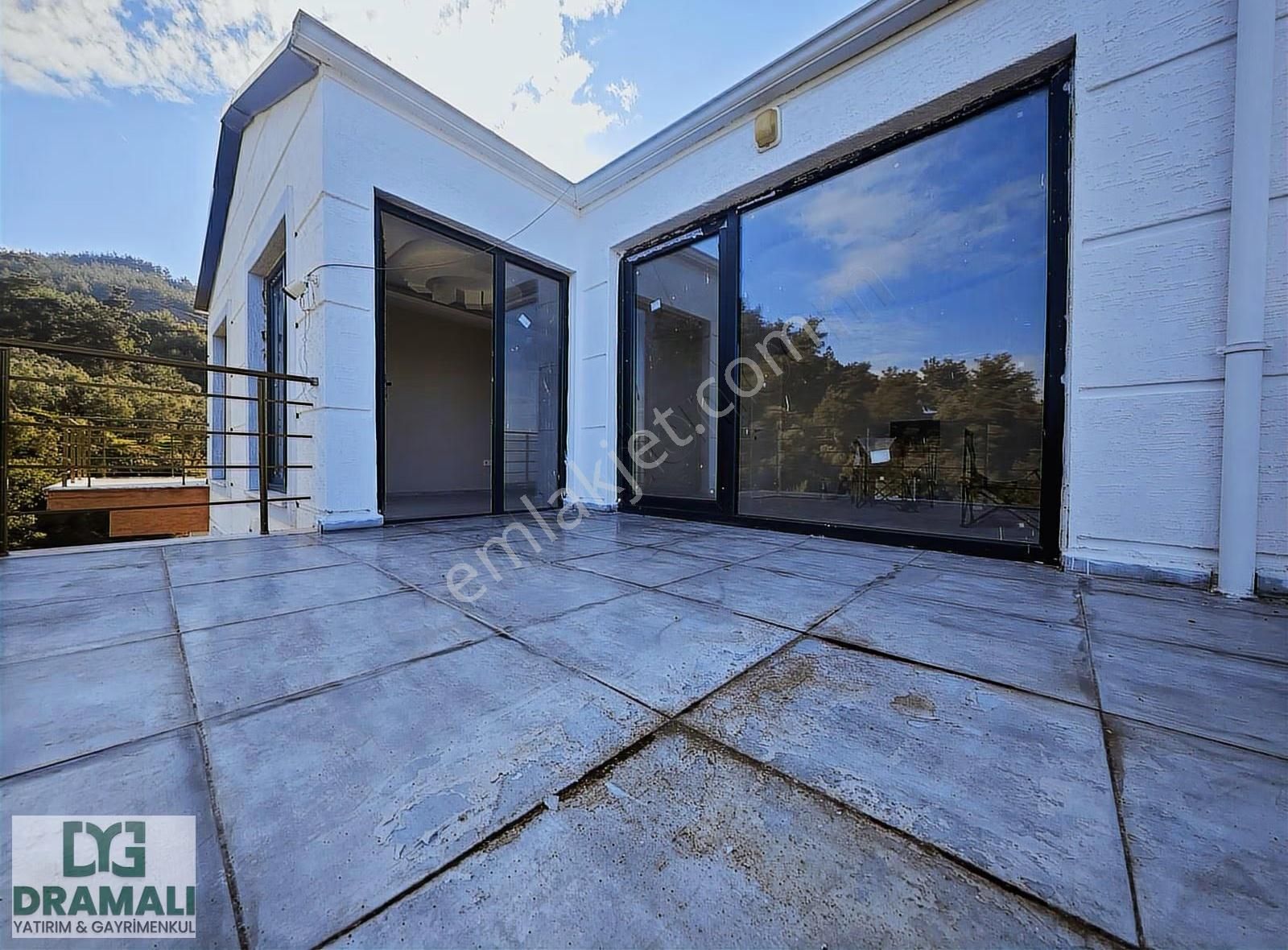Müthiş Deniz Ve Orman Manzaralı Daire - Görsel 7