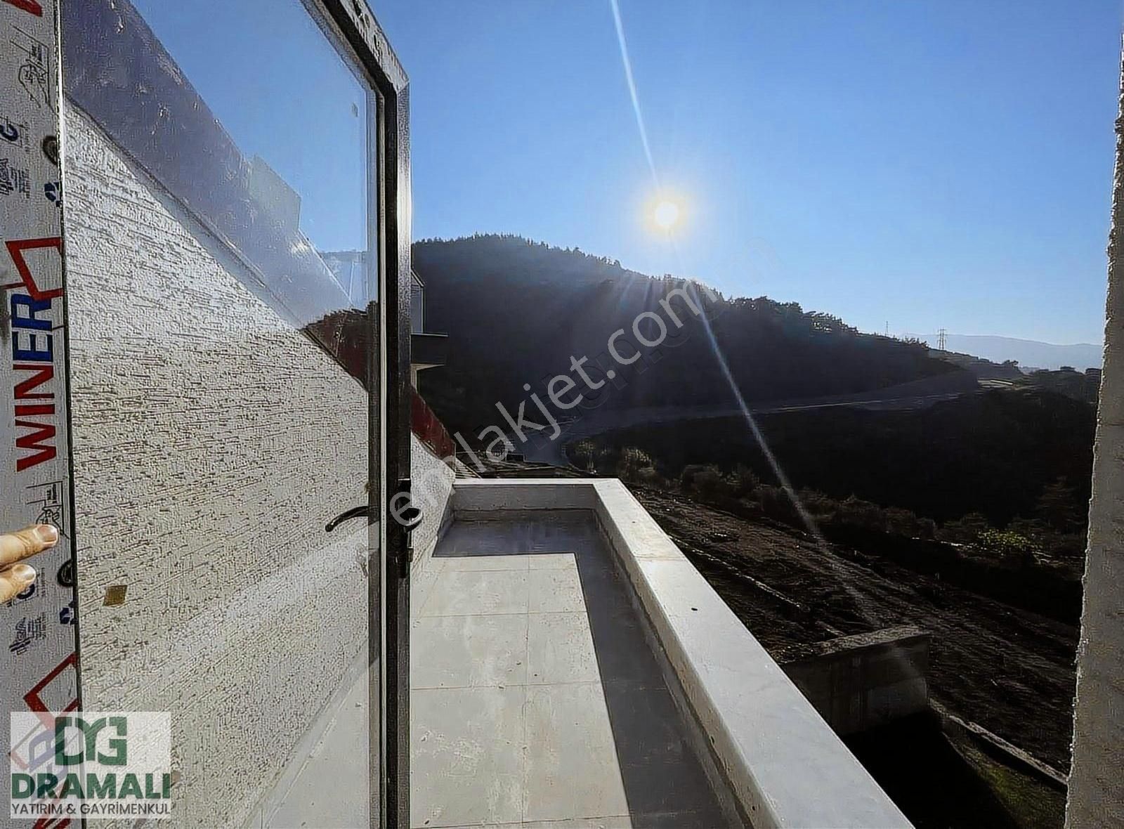 Kurşunluda Panoramik Deniz Manzaralı Prestijli 3+1 Villa - Görsel 16