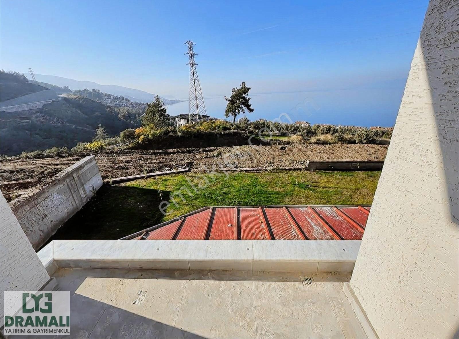 Kurşunluda Panoramik Deniz Manzaralı Prestijli 3+1 Villa - Görsel 8