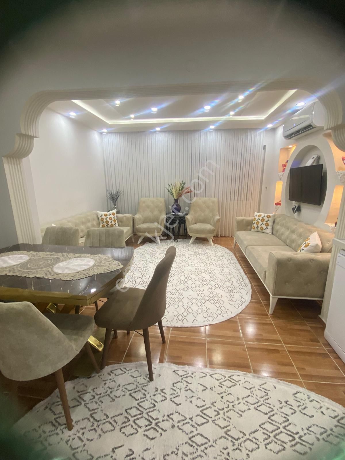 Dyk Est Emlaktan Dalaman Ege Mah. 3+1 Ebeveyn Banyolu Satılık Daire