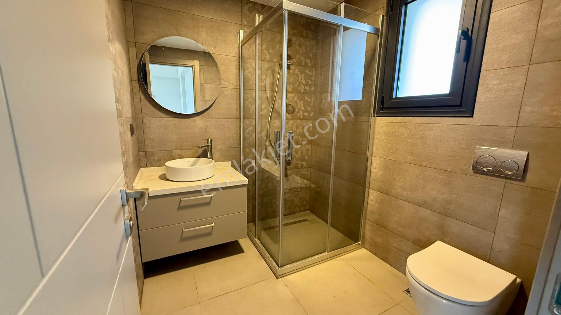 İzmir Seferihisar 800 M2 Arsa Loft Salon Tüm Odalarda Banyo Lüks Villa - Görsel 23