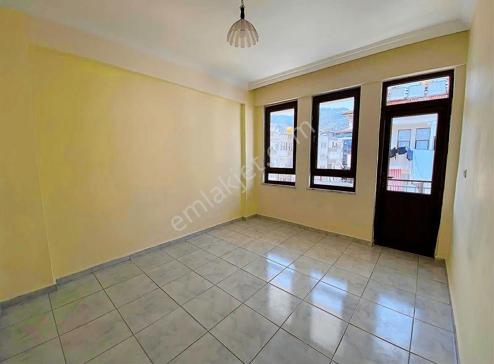 Alanya Kadıpaşa Mah Satılık 3+1 Daire - Görsel 8